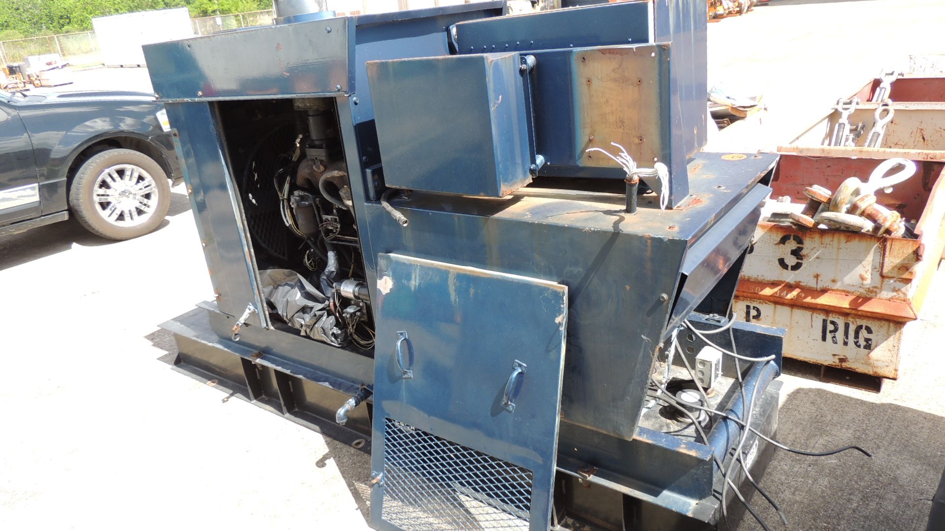 Generator. Stewart Stevenson H5GD60 skid mounted generator with Allison GM diesel model 50437001, - Image 3 of 16