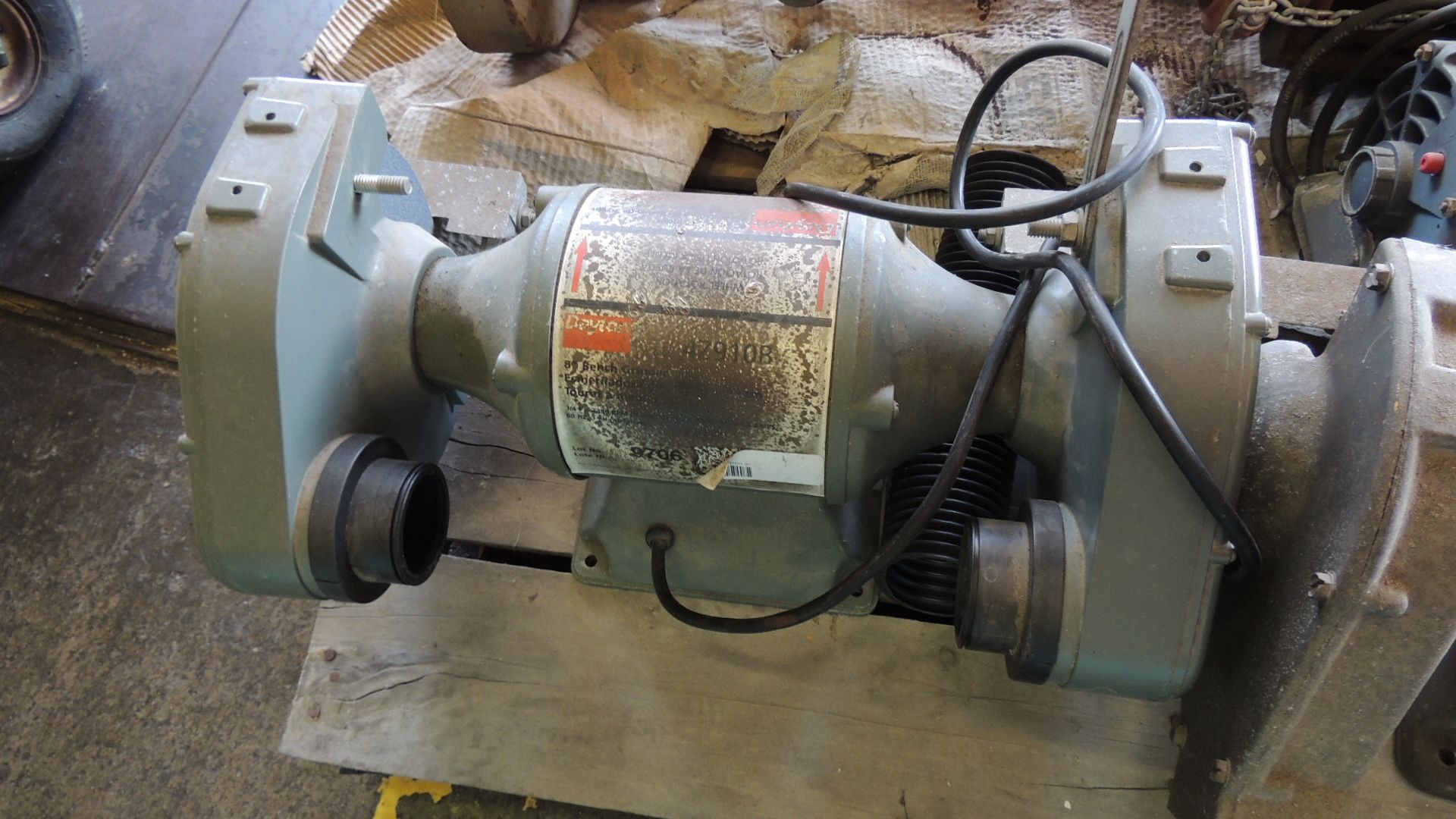 Drill Press. Lot: pallet and contents, Wilton drill press, (2) Dayton 10" dual wheel grinders. HIT# - Image 8 of 9