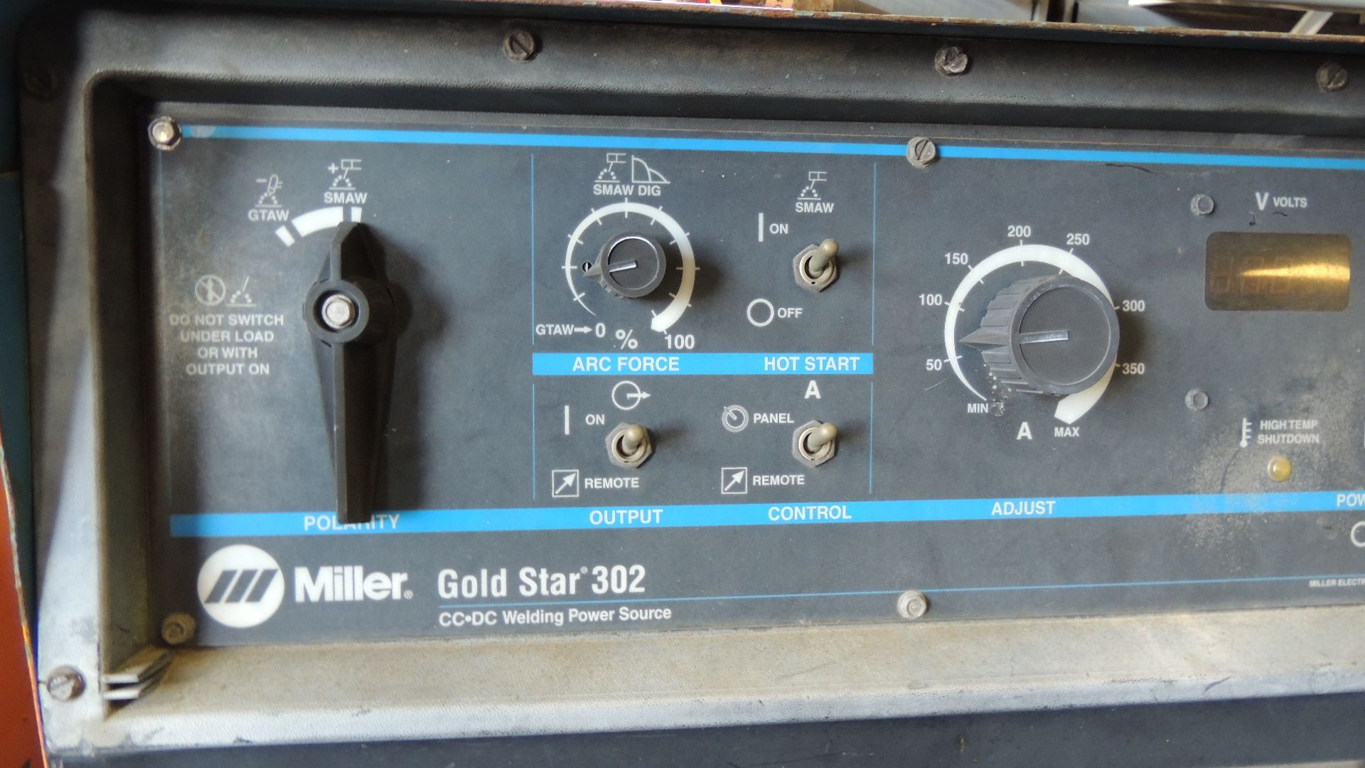 Welder. Miller Gold Star 302 CC.DC welding power source, on casters, volts and amps digital readout, - Image 3 of 4
