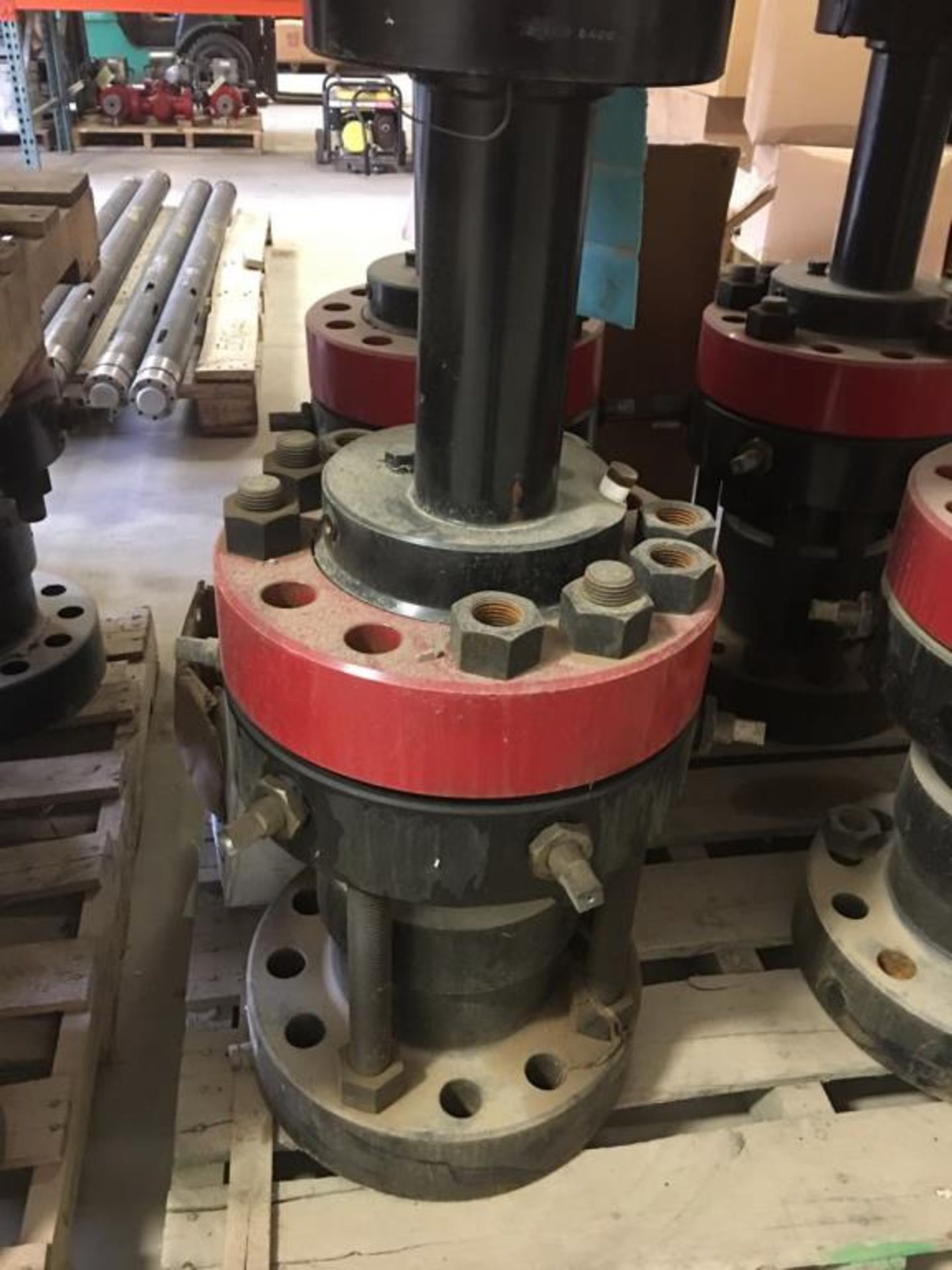 Toad Stool. Lot: (4) Consisting of GT6-5F Toad Stool, WH Adapter, 7 1/16 5M Top Rotating Flange
