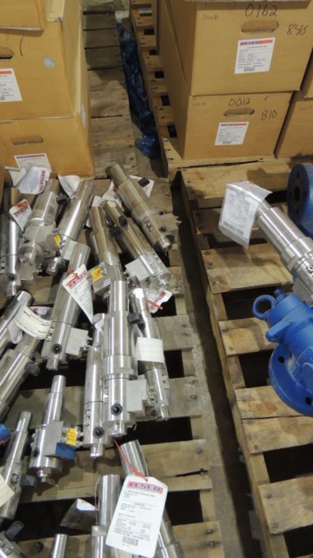 Large Quantity of Leser Relief and Safety Valves, plus Spare Parts Kits - Image 81 of 374