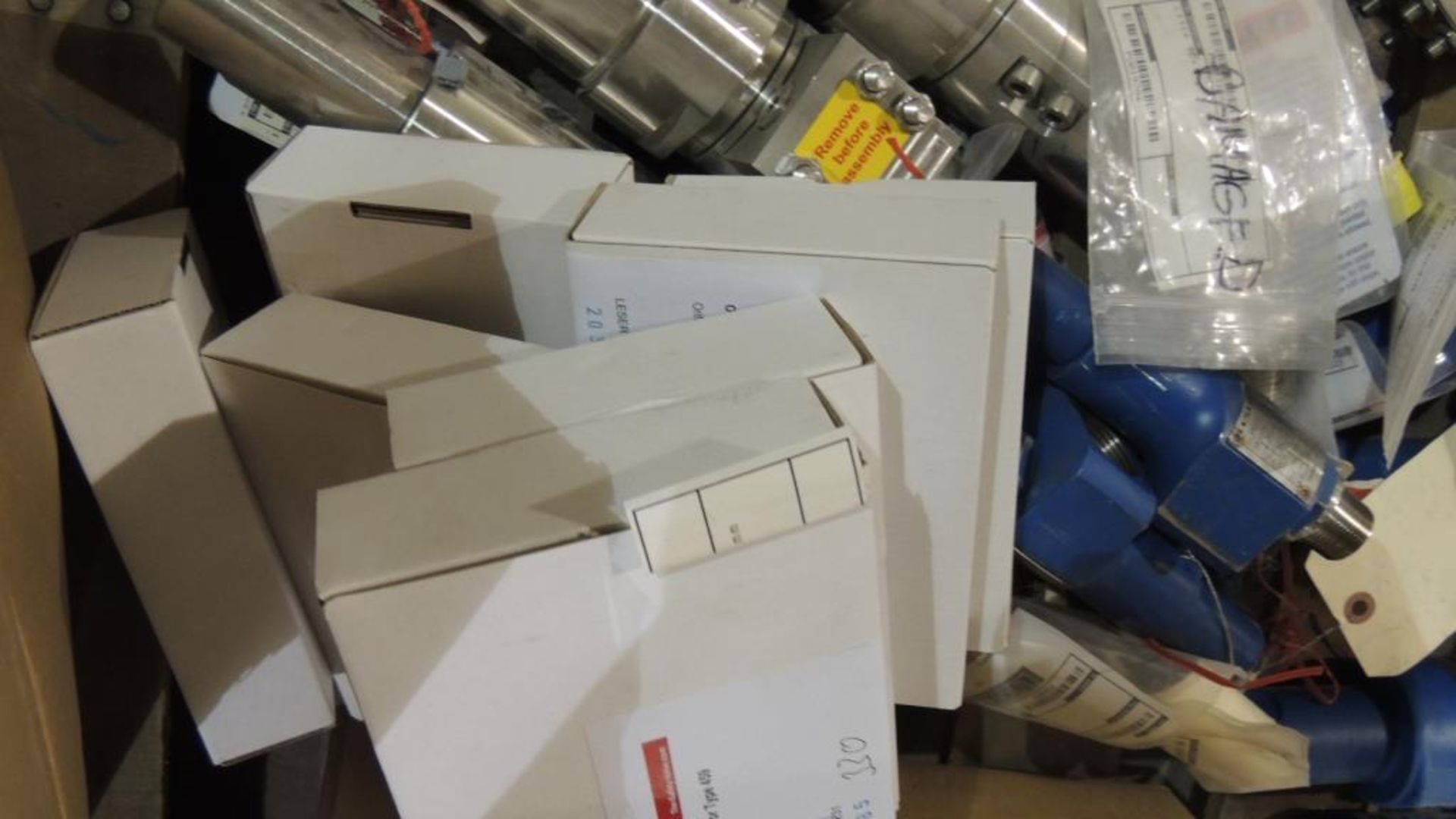 Large Quantity of Leser Relief and Safety Valves, plus Spare Parts Kits - Image 94 of 374