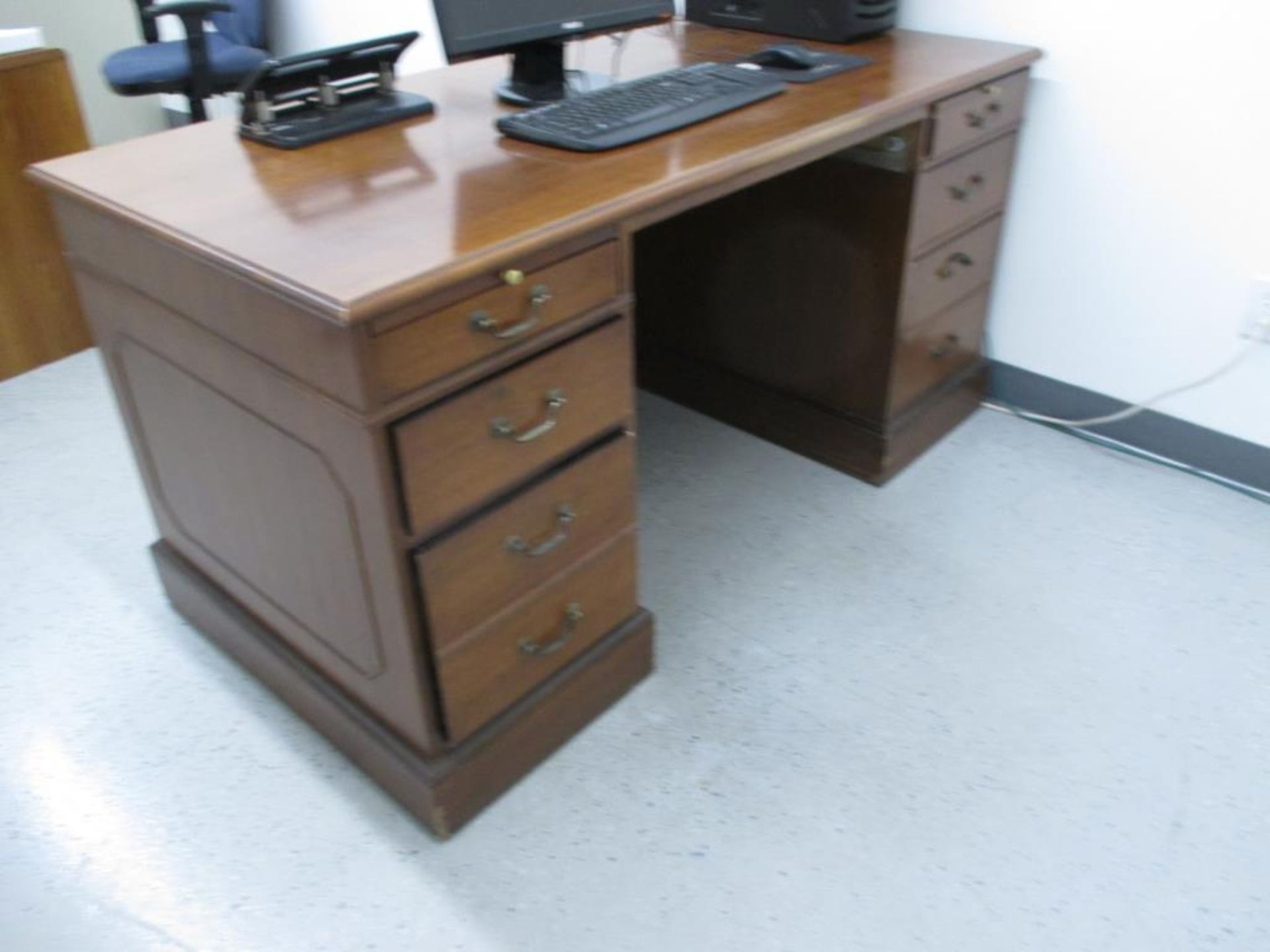 Office Furnishings - Image 2 of 6