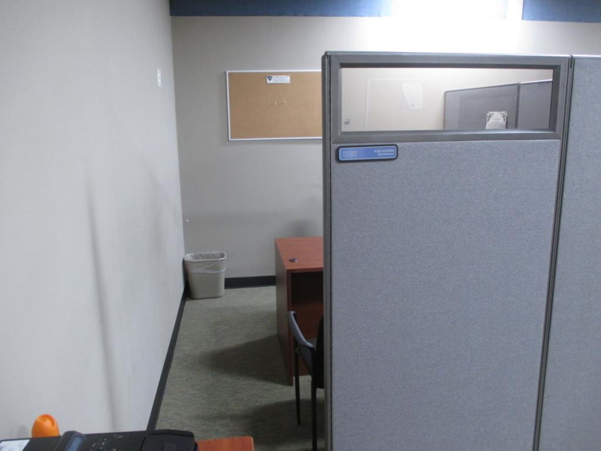 Office Partitions - Image 2 of 11