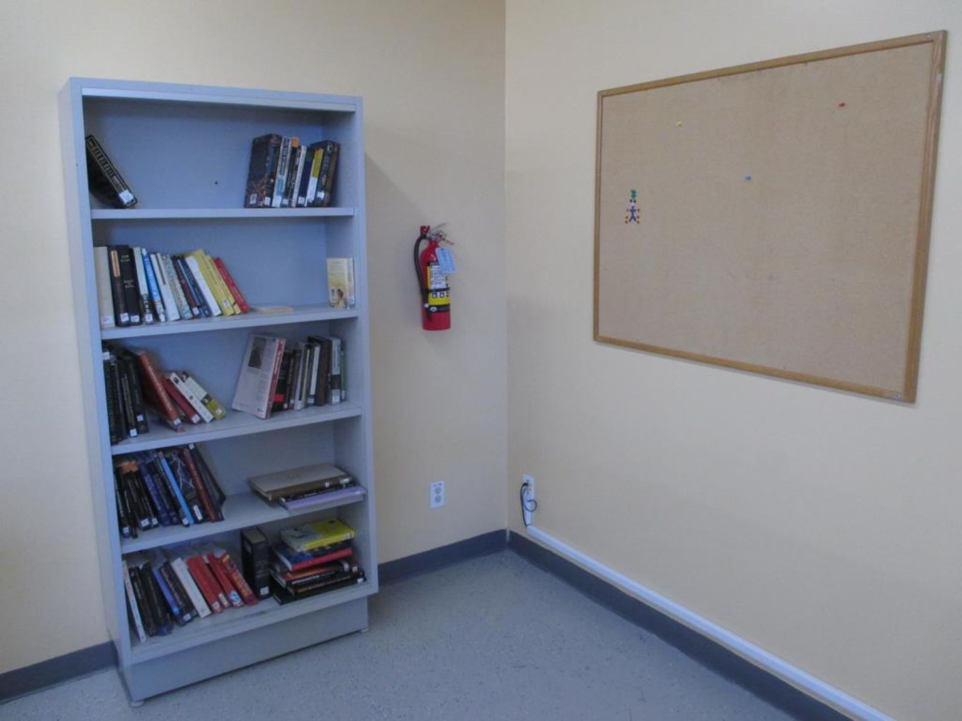 Librarian Furniture and Offices - Image 3 of 13