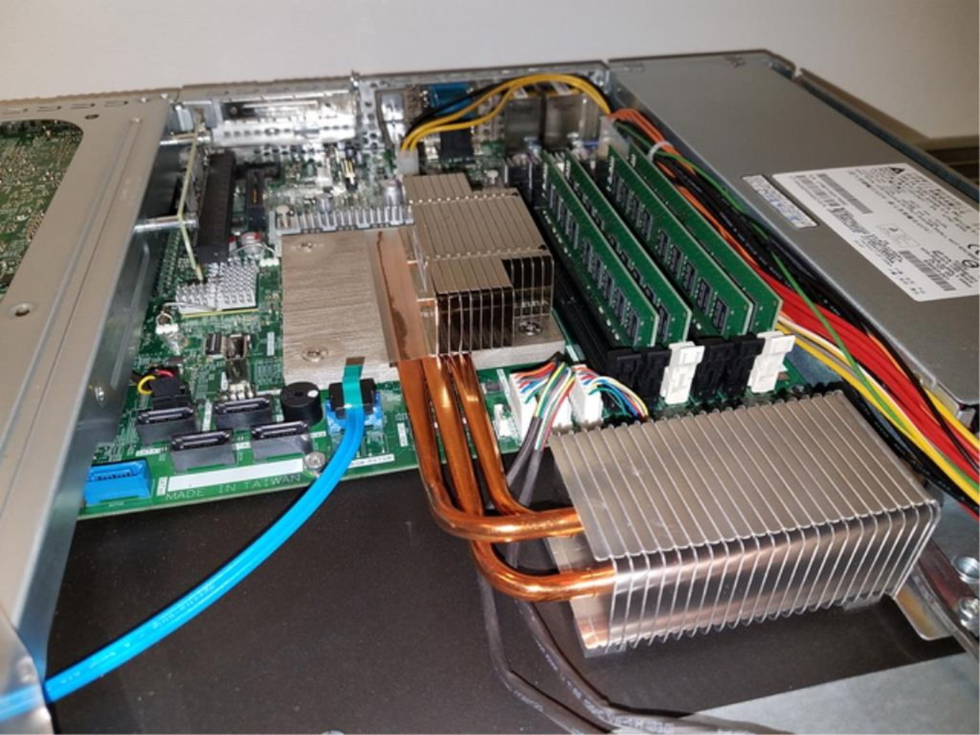 Rack Server - Image 4 of 4