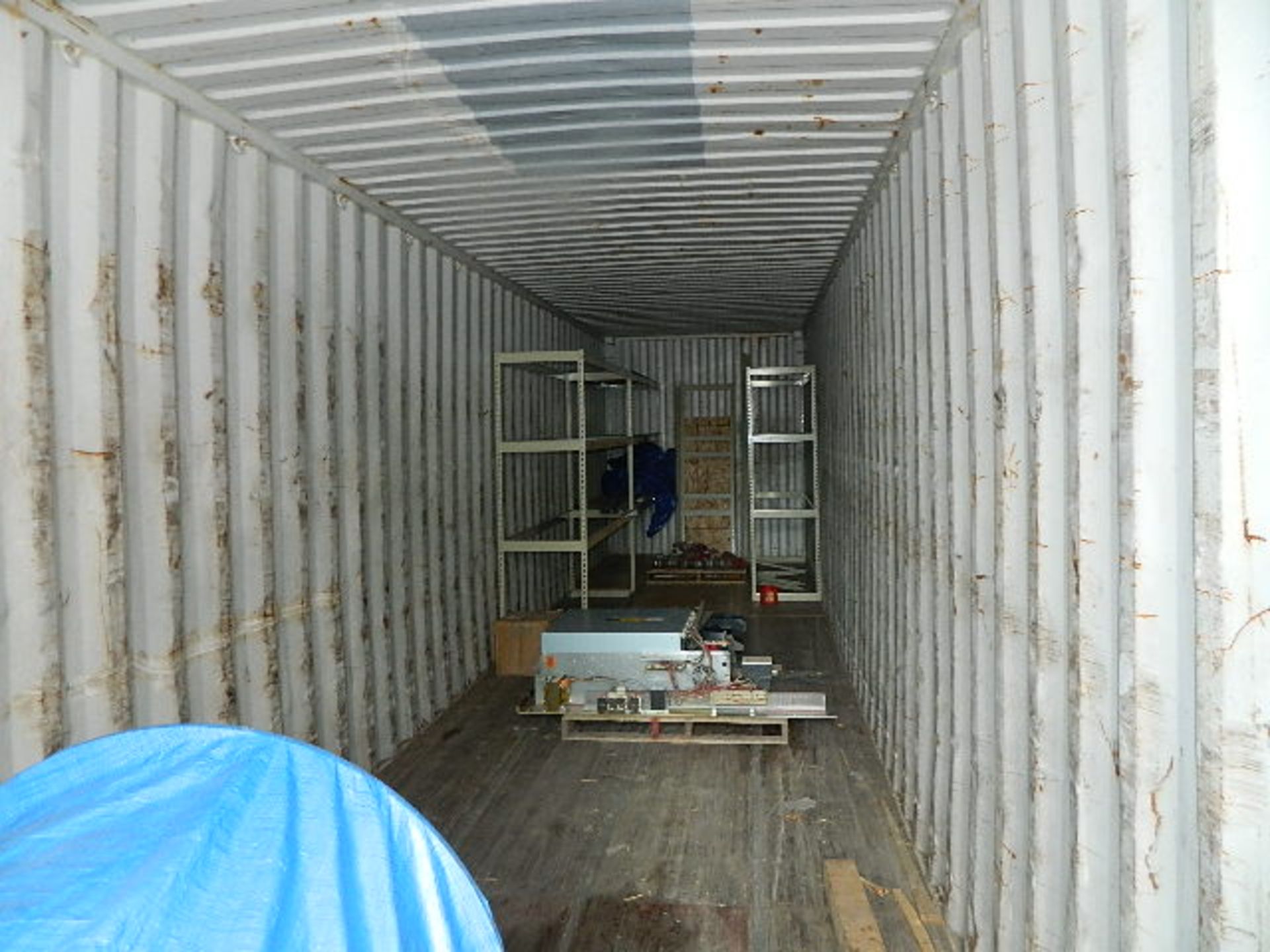 Shipping Container - Image 3 of 4