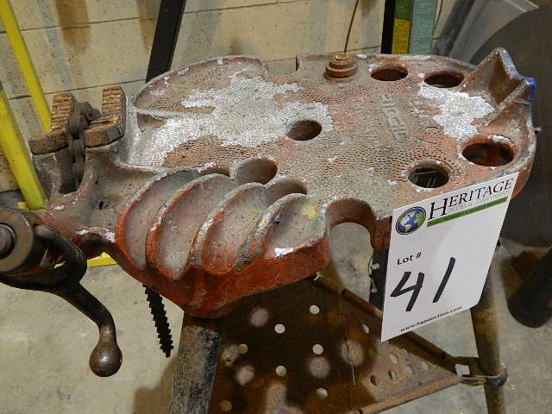 Pipe Vise - Image 2 of 2