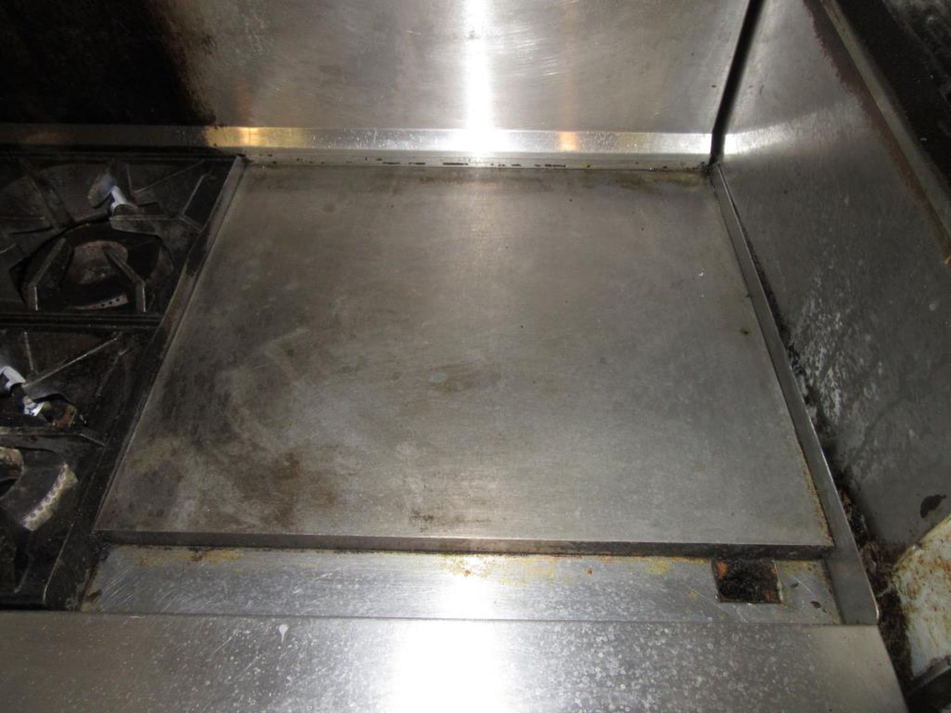 Gas Range with Flat Top & Ovens - Image 3 of 6