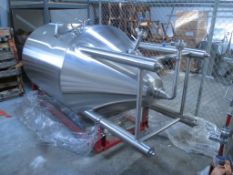 7 Barrel/217 Gal Fermenter Tank