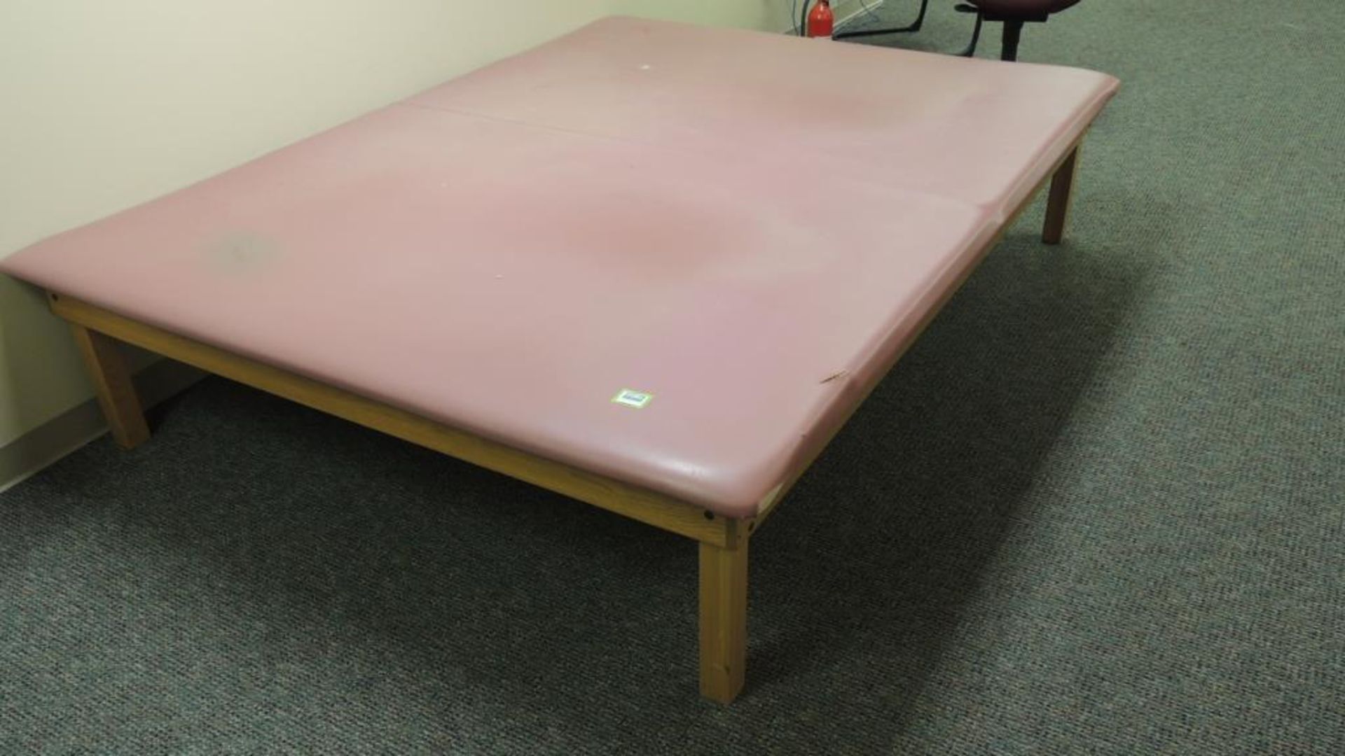Therapy Mat - Image 2 of 2