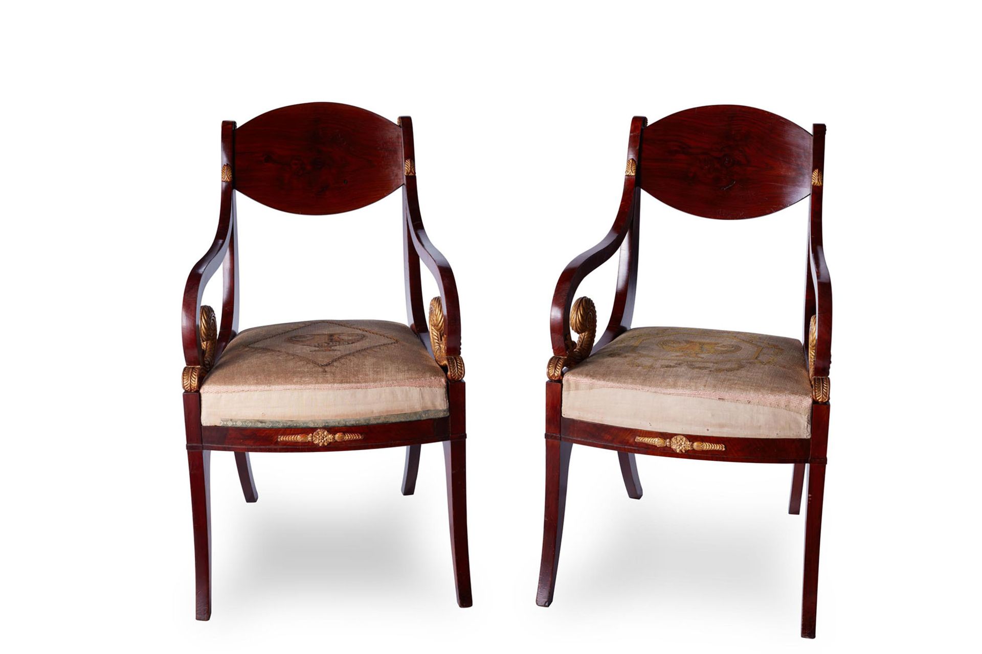 RARE PAIR OF ARMCHAIRS from the collection of the PAVLOVSKY PALACE - St. Petersburg, [...] - Bild 3 aus 18