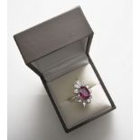 Ruby ring - Natural Burma ruby, with GCS certificate 2,82cts. Platinum set with [...]