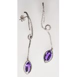 Pair of earrings - Long amethyst earrings. Set with diamonds -