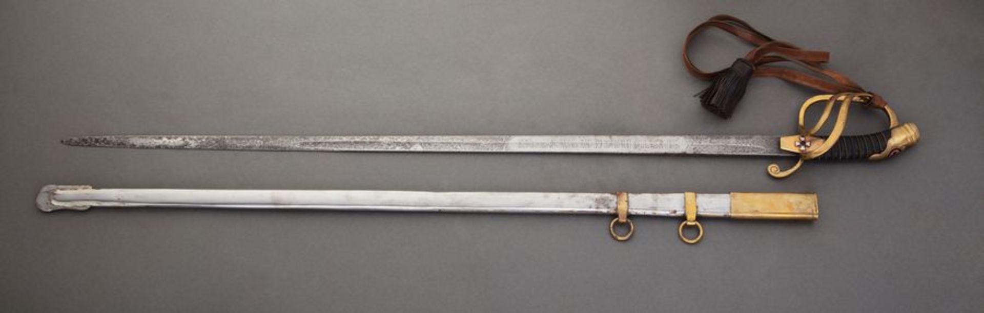 Russian naval of cer’s award Saber, with lanyard, with the inscription « For [...] - Bild 5 aus 9