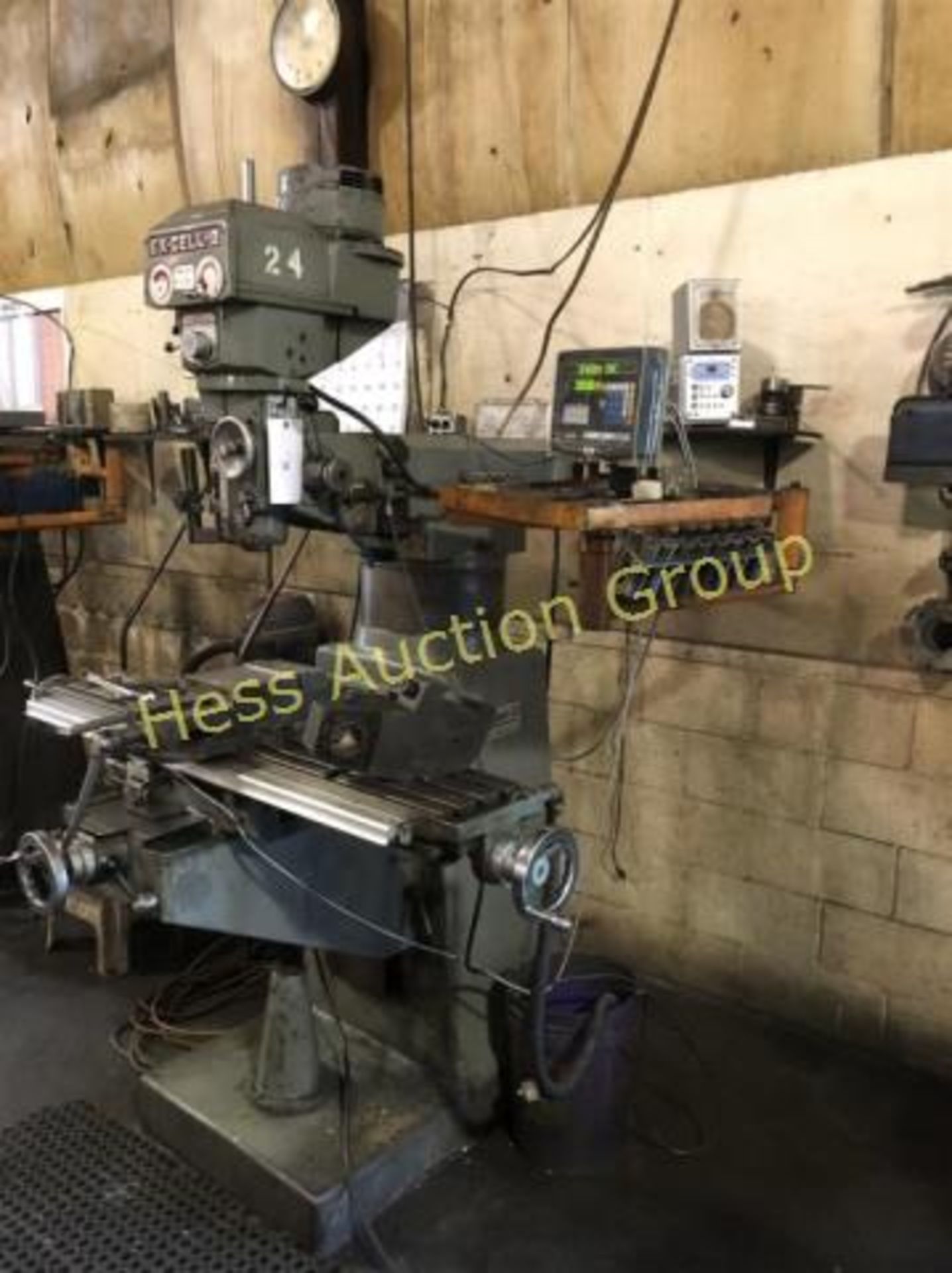 Ex-Cell-O Vertical Milling Machine With Digital Di