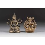 BODHISATTVA CUNDI UND VASUDHARA Nepal/Tibet, 18./19. Jh. Bronze. H. 10 cm-12,5 cm. Min. besch., alte