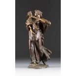 FRANCESCO DE MATTEIS 1852 Lecce - 1917 Neapel Mutter mit Kind Bronze, braun patiniert. H. 42 cm.