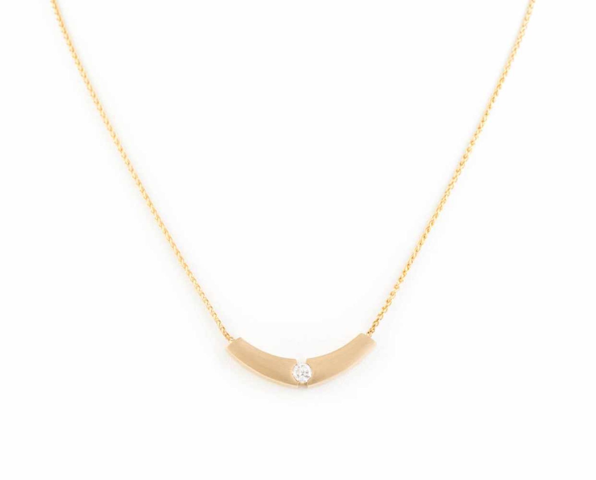 BRILLANT-COLLIER Gelbgold. L. 42,5 cm, Ges.-Gew. ca. 4 g. Gest. 585. An feiner Gliederkette