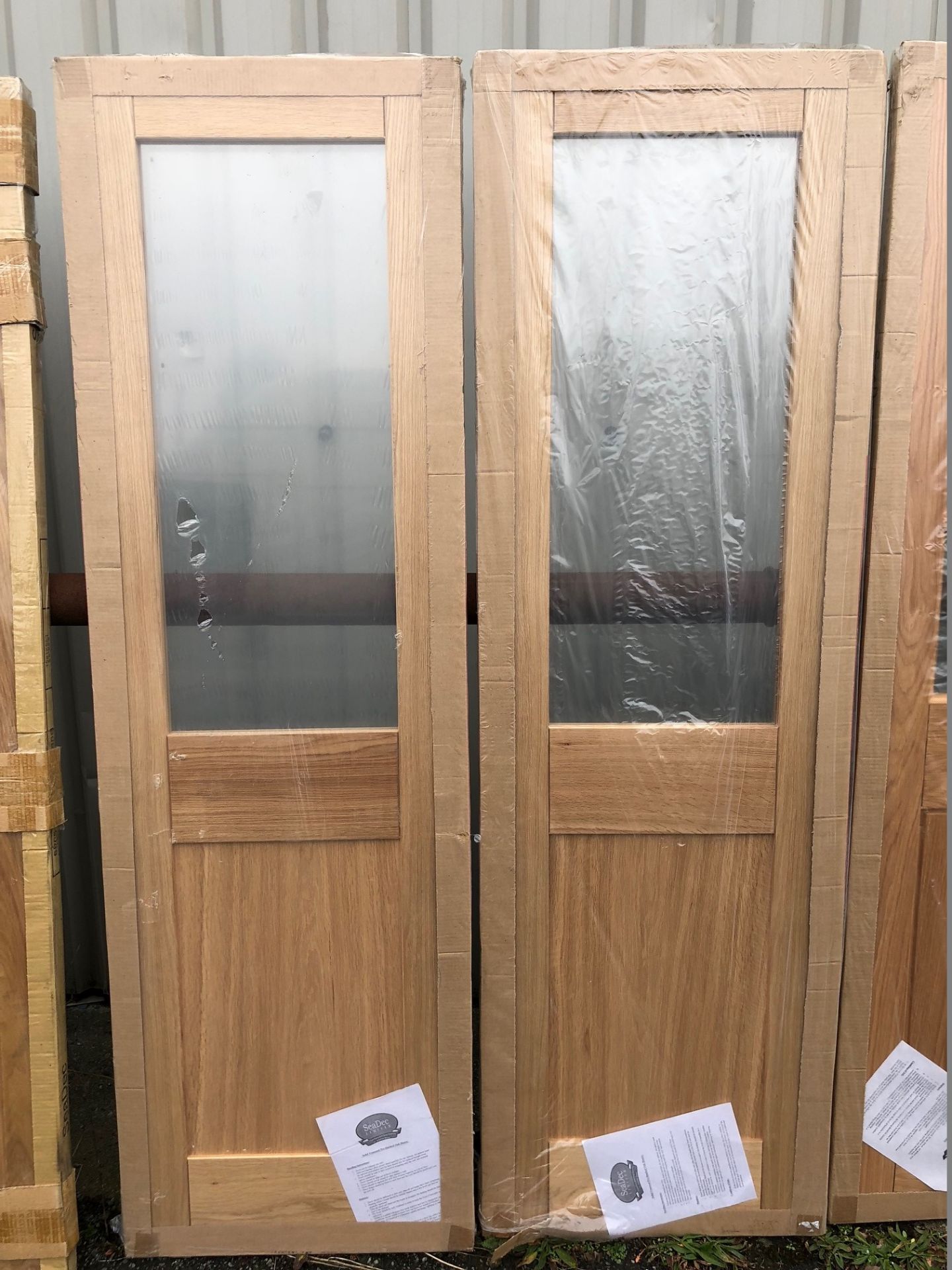 2 x Solid Veneered Pre-Finished Oak Doors 1981x610mm (Brand New & Wrapped)