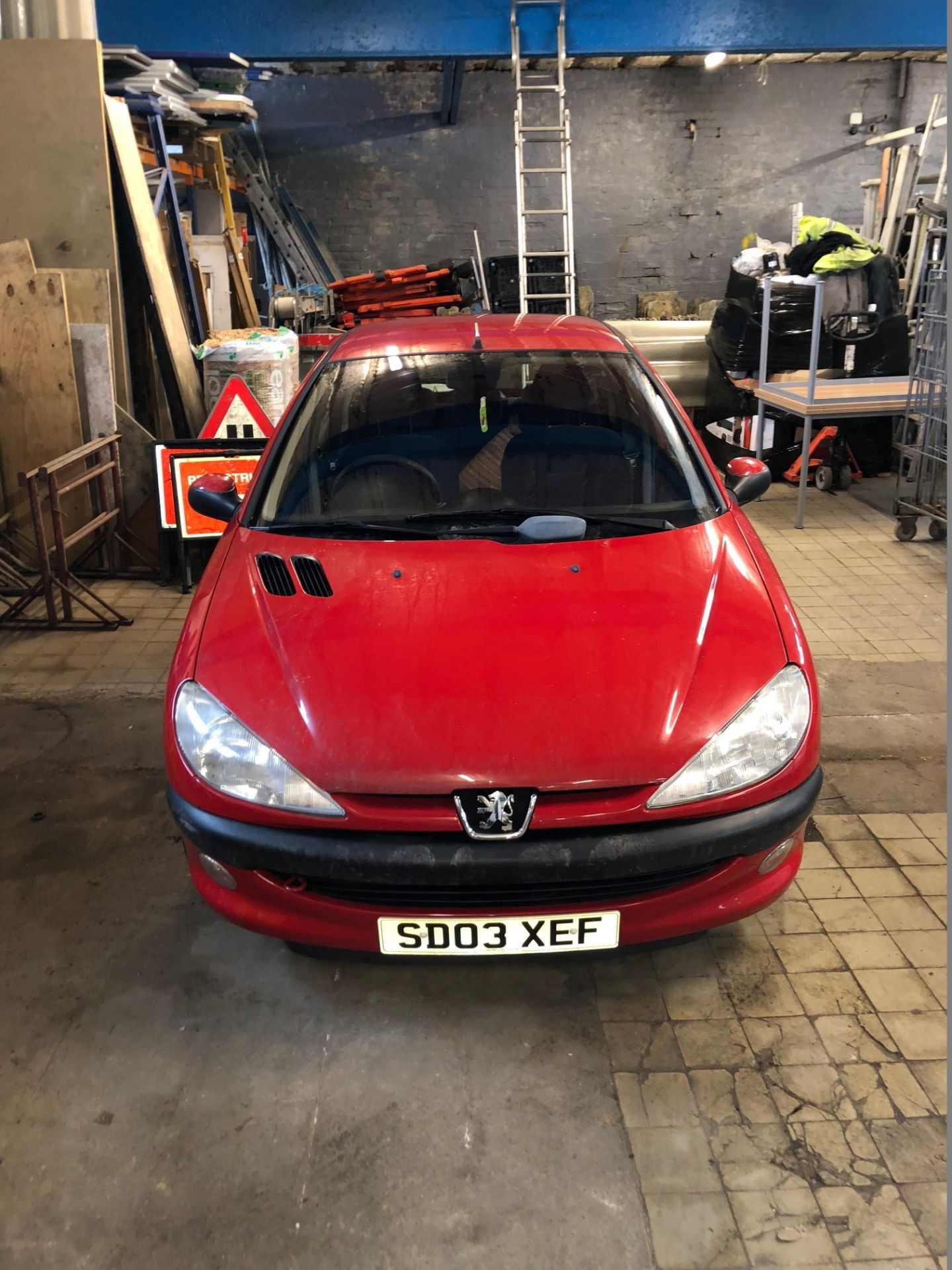 Peugeot 206 LX Auto, 1.4L, 03 Reg, Red, 41000 Miles, 5 Door, Automatic - MOT Needed - Garage Find!!