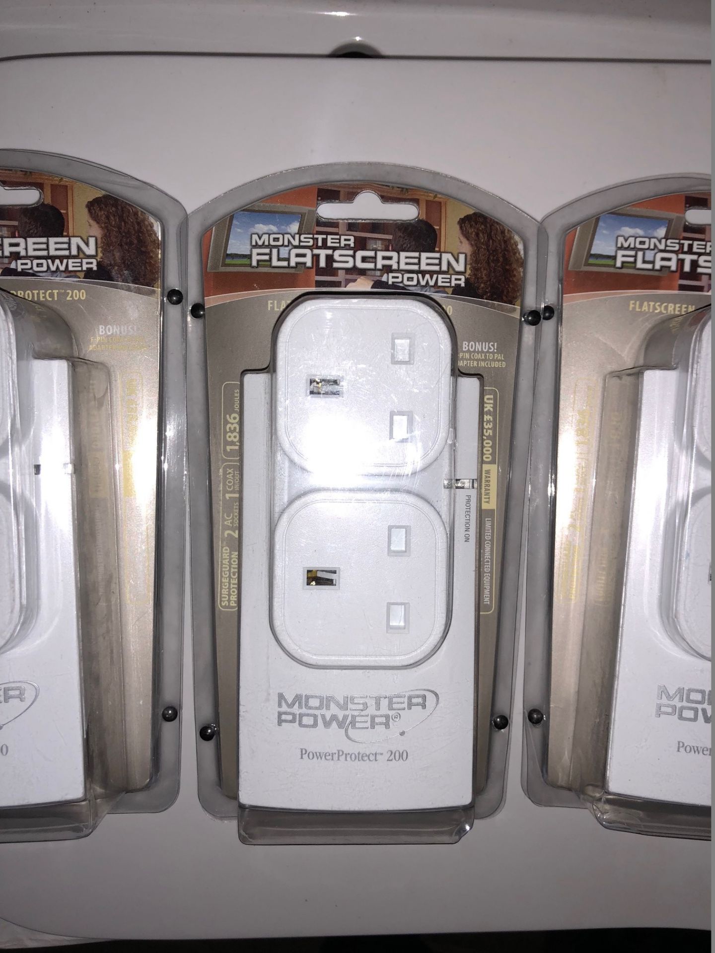 3 x Monster FS AVFL200 UK Flatscreen PowerProtect Surge Protectors (Brand New - RRP £12.50 Each) - Image 2 of 4