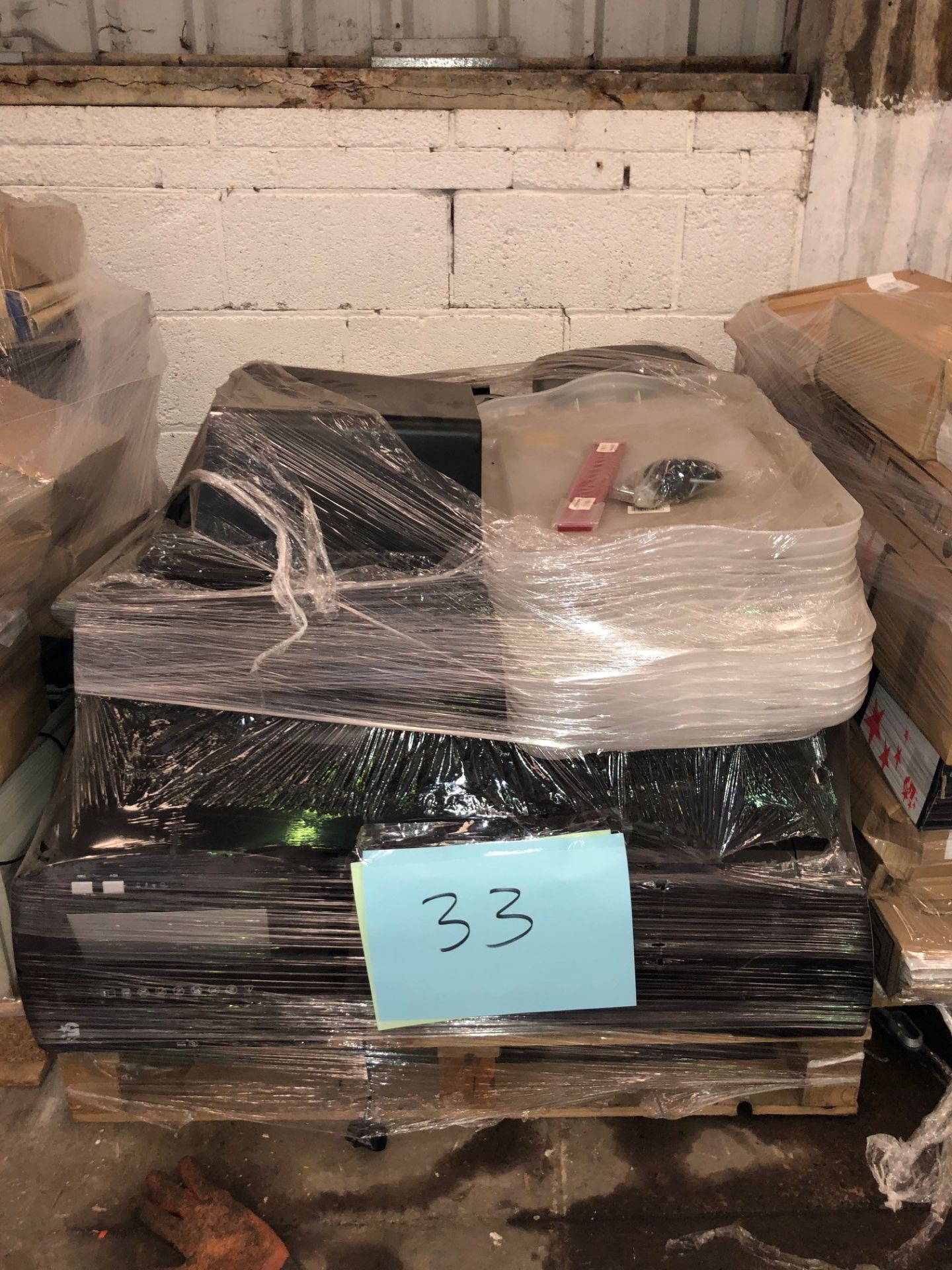 1 x Pallet of Mixed Shredders
