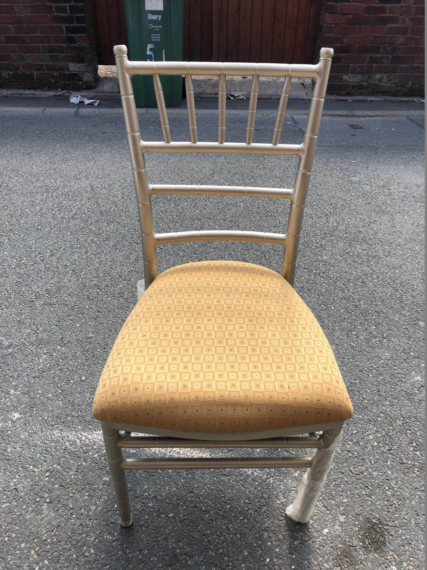 5 x Padded Banquet Chairs - High Quality Chairs Ideal For Restaurant/Social Clubs/Events (Brand