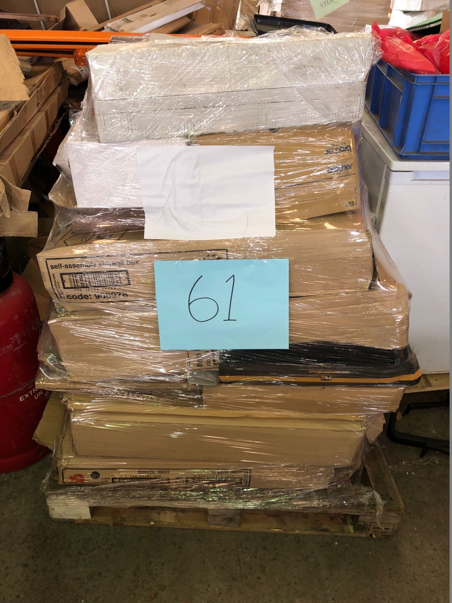 1 x Pallet of Mixed Stock/Stationery Including Bankers Boxes, Envelopes, Elba Products, Heavy Duty