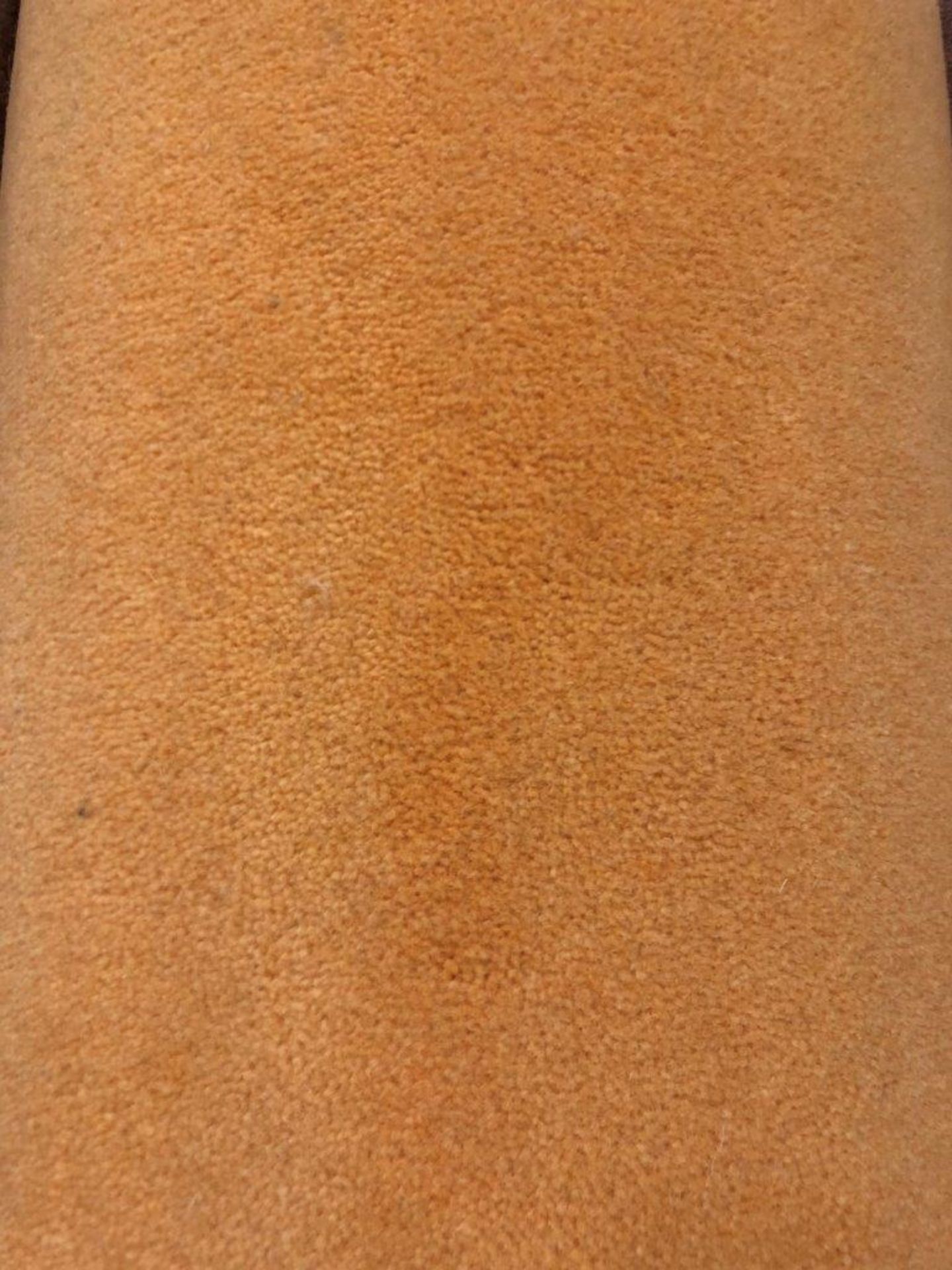 1 x Ryalux Carpet End Roll - Orange 3.2x5.0m2 - Image 3 of 3