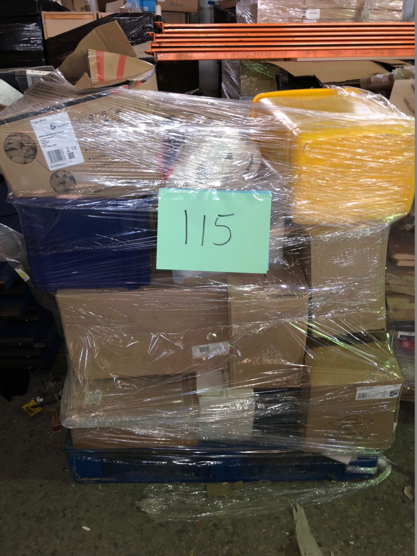 1 x Pallet of Mixed Stock/Stationery Including Microwave, Toilet Roll, Ringbinders, Boxes, Small