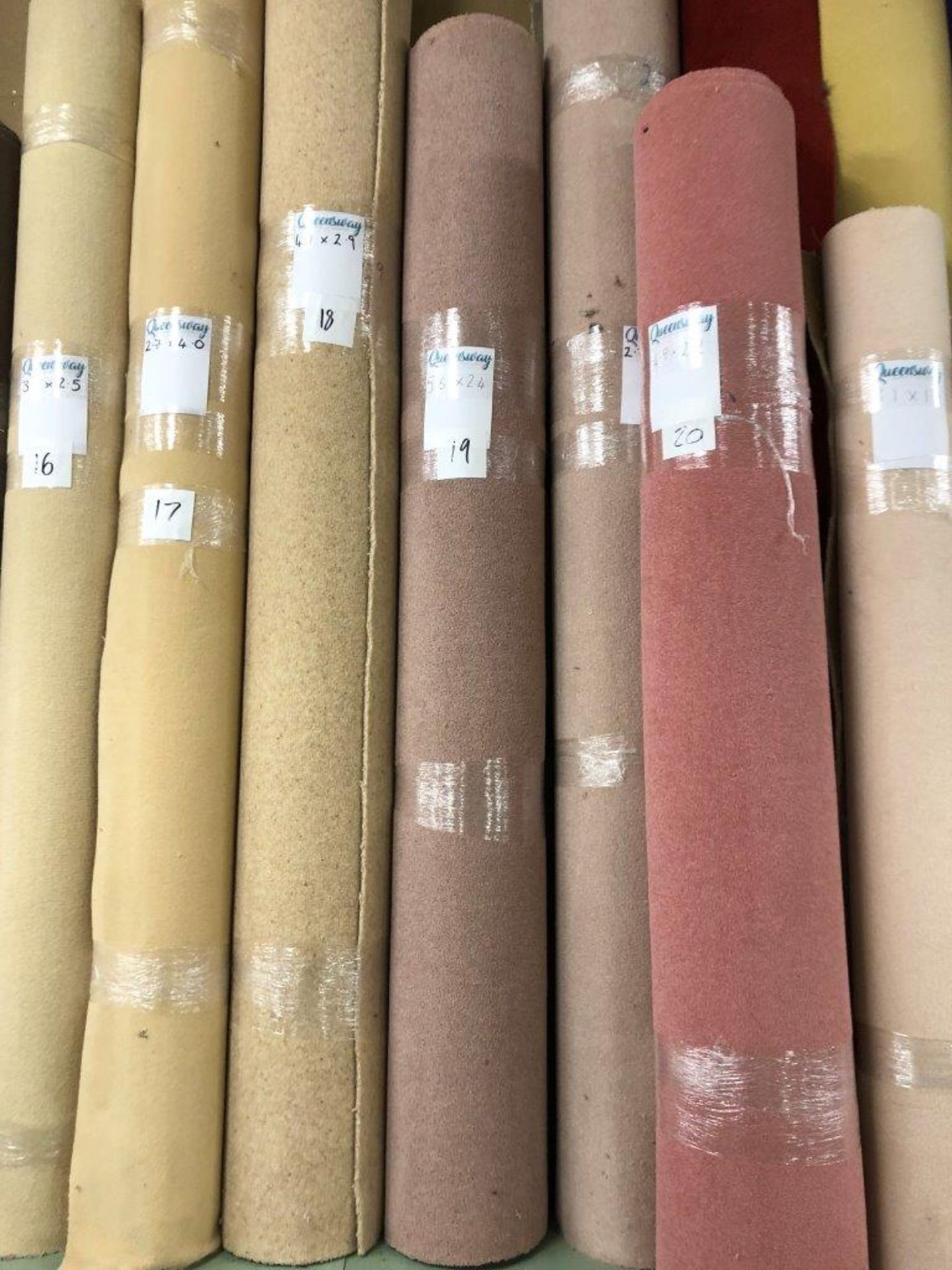 1 x Ryalux Carpet End Roll - Pink 5.6x2.4m2