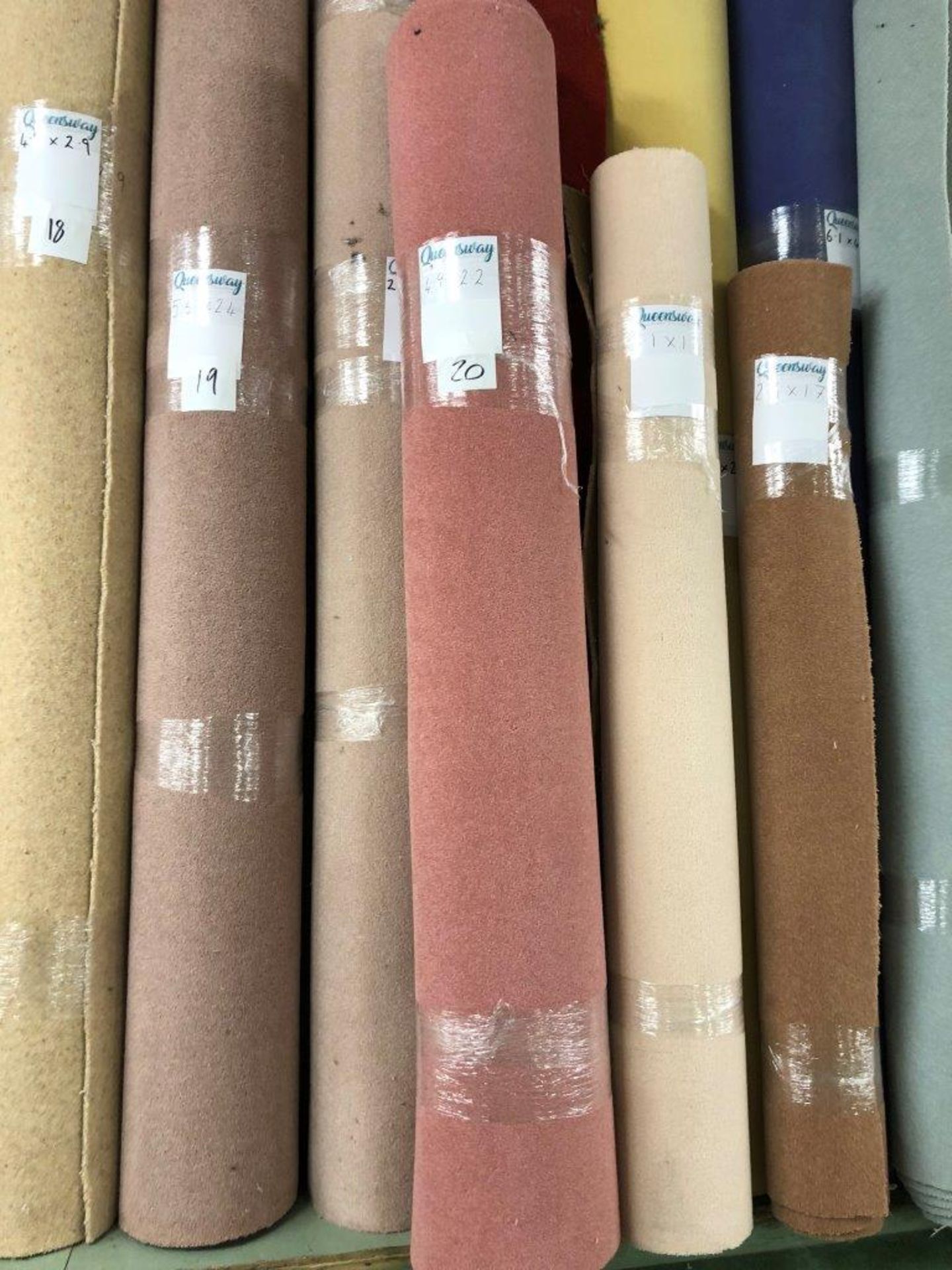 1 x Ryalux Carpet End Roll - Pink 4.9x2.2m2