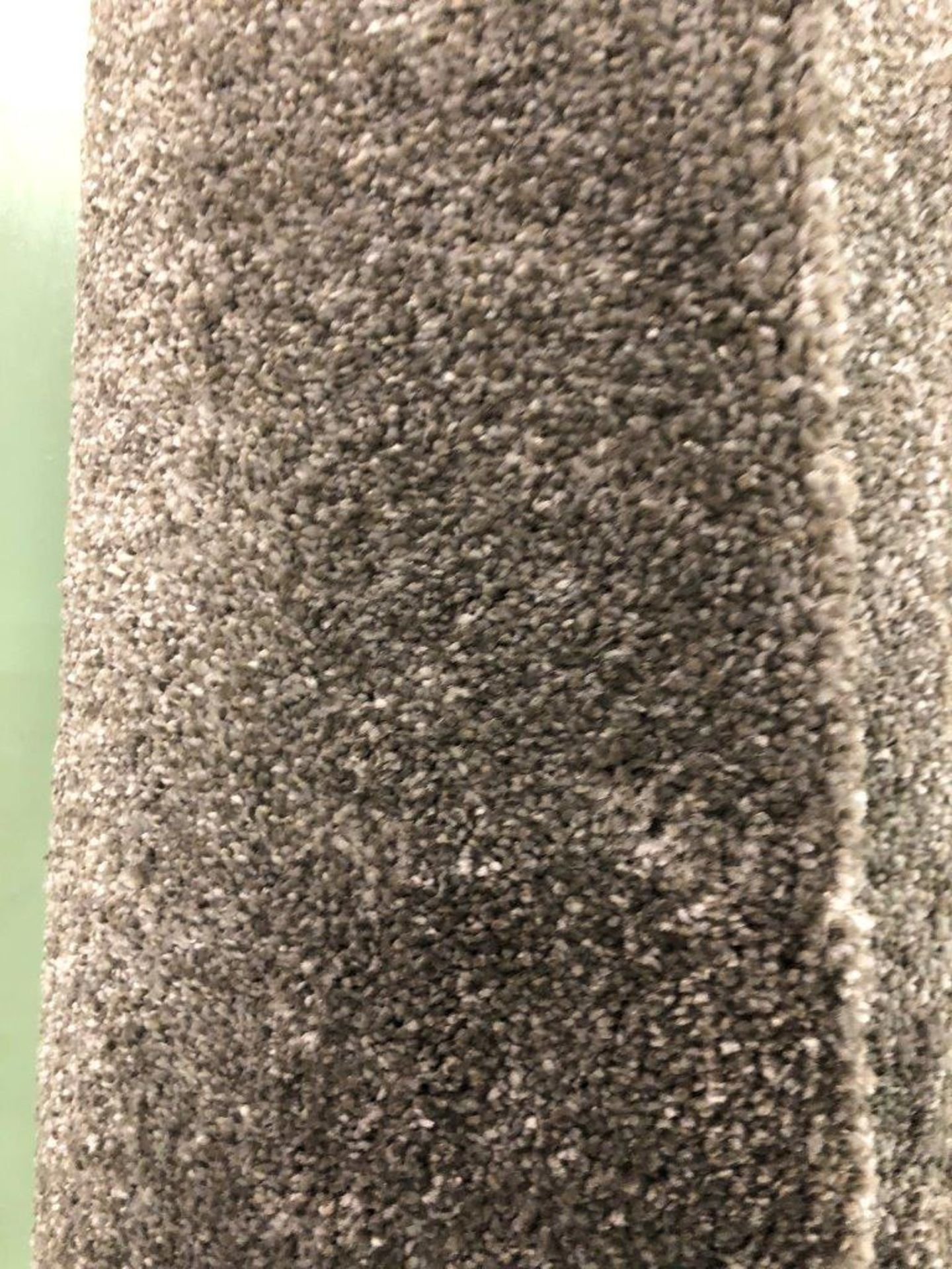 1 x Ryalux Carpet End Roll - Grey 4.0x1.8m2 - Image 3 of 3