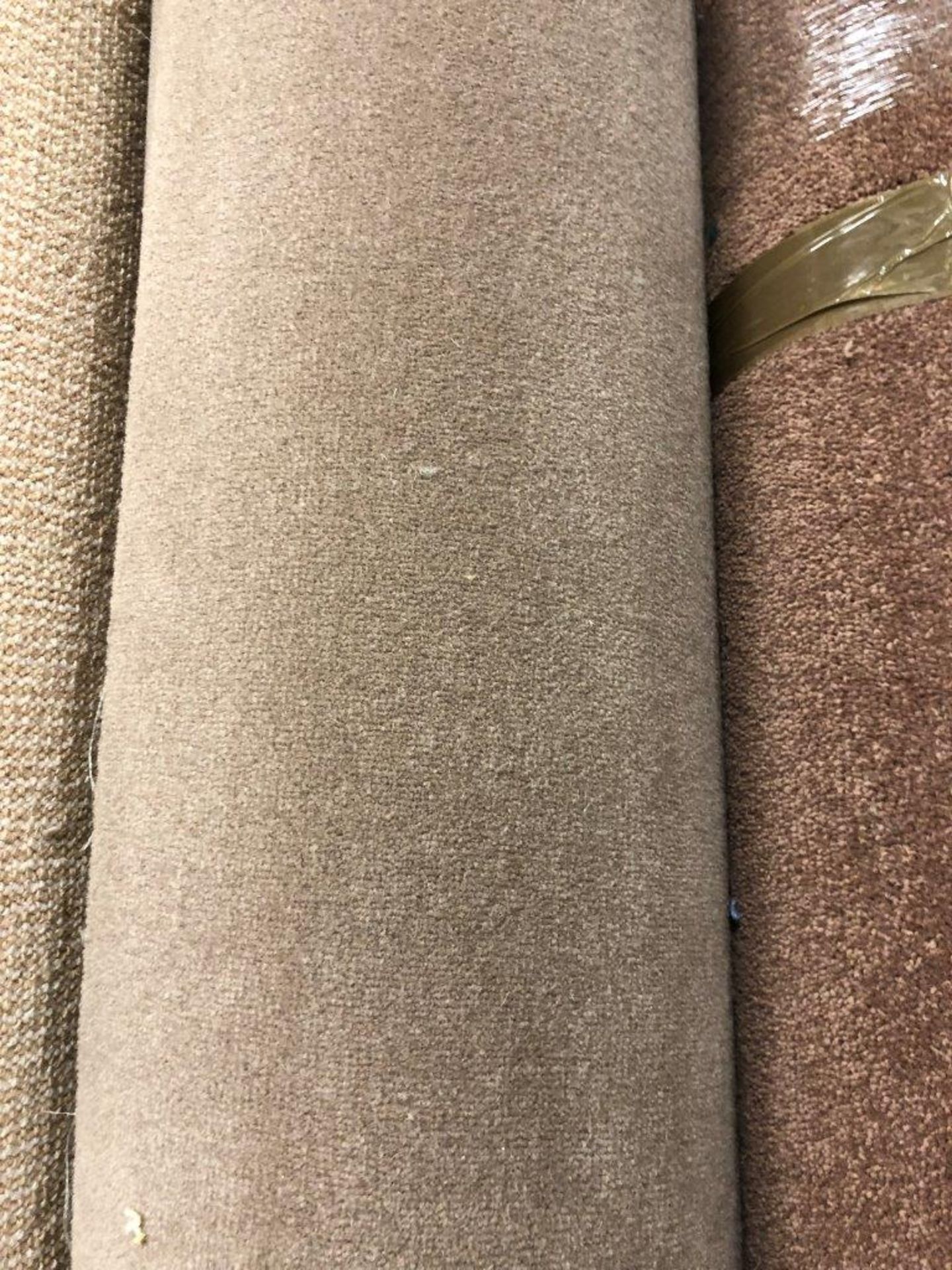 1 x Ryalux Carpet End Roll - Brown 4x2.45m2 - Image 3 of 3