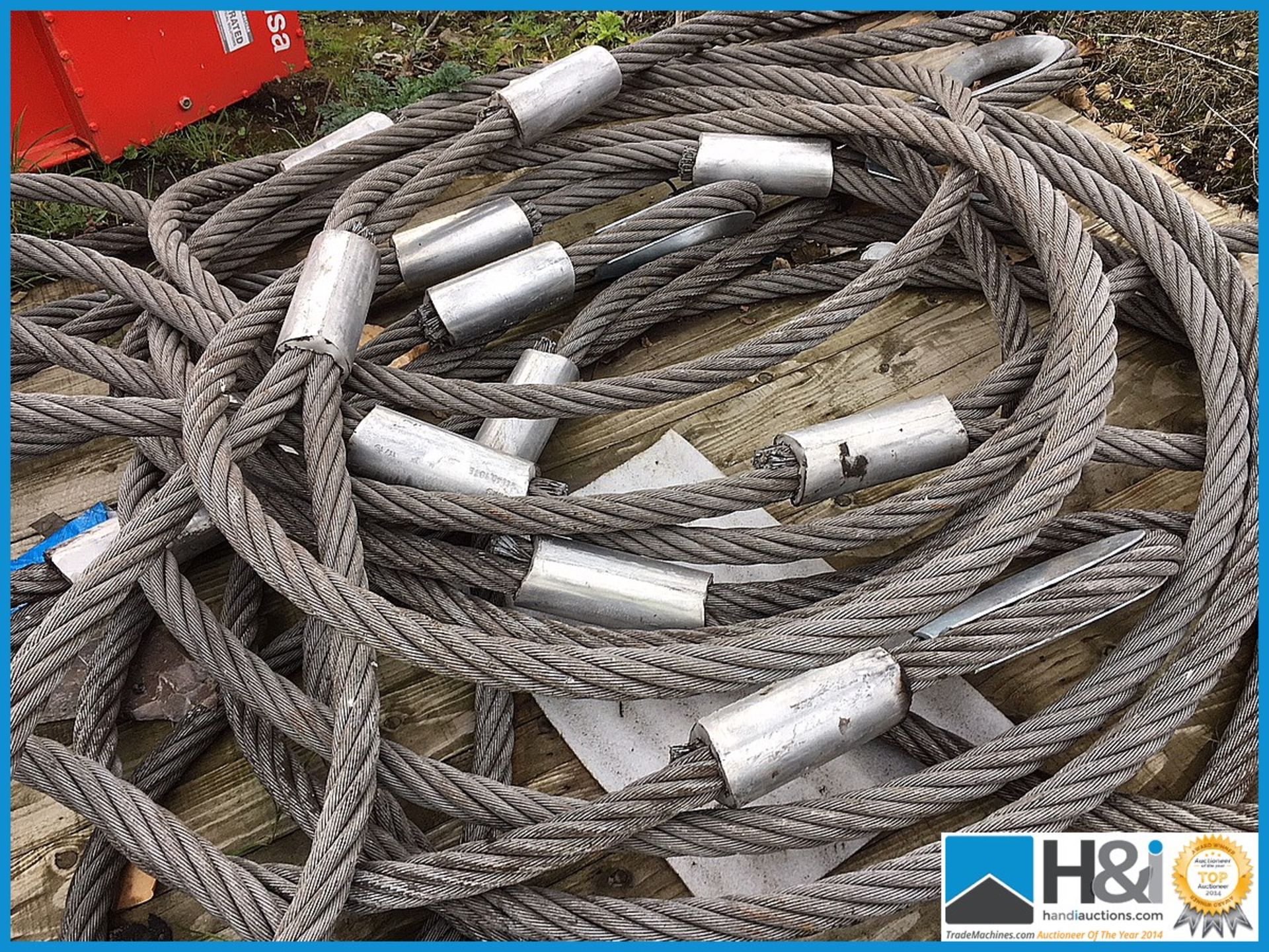 40 Tonne wire rope sling soft eye one end hard eye other. Certificate supplied Appraisal: Viewing