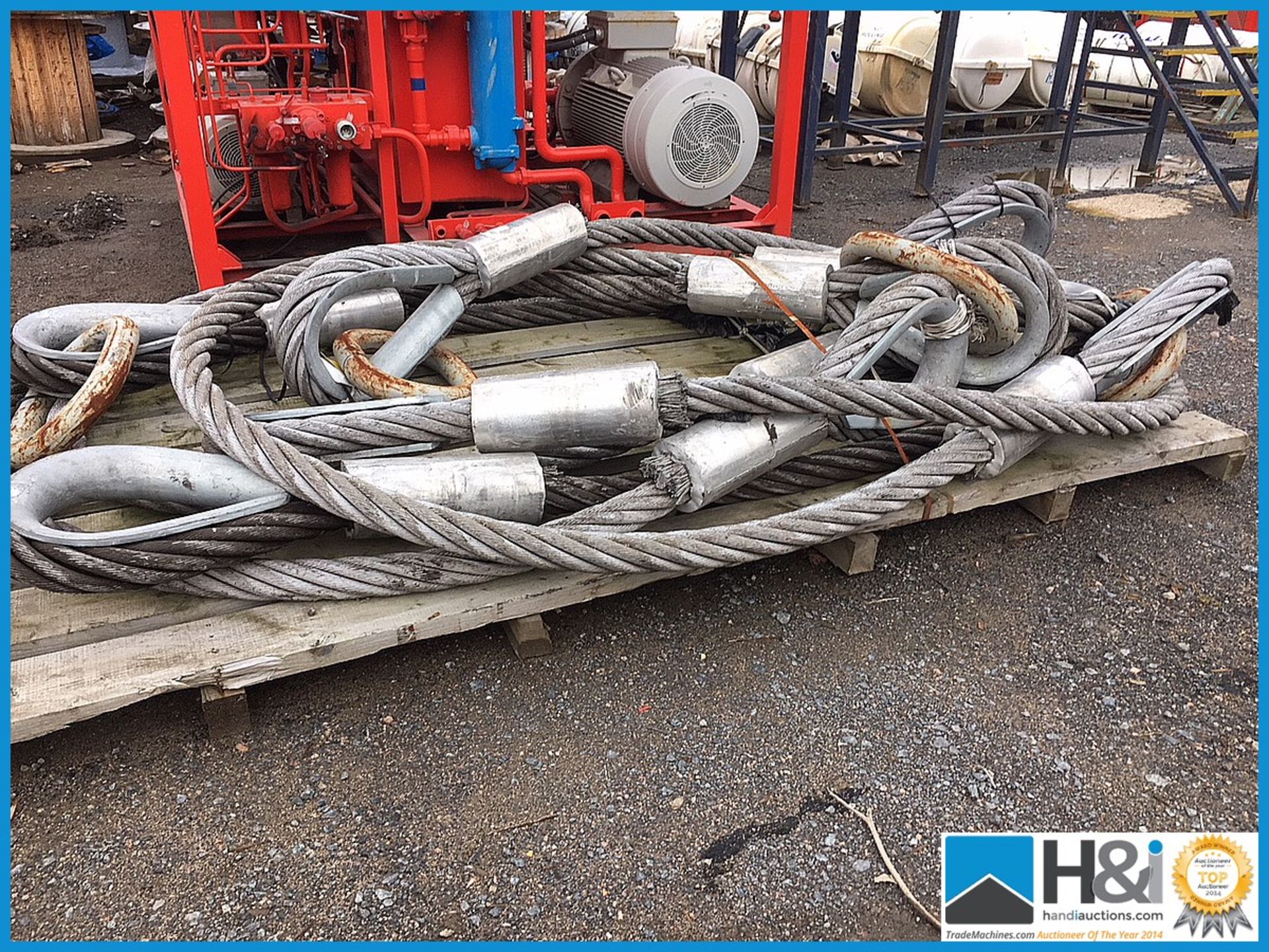 100 Tonne wire rope sling 7mtr long c/w master link to DNV2.7-1. Certificate supplied Appraisal: