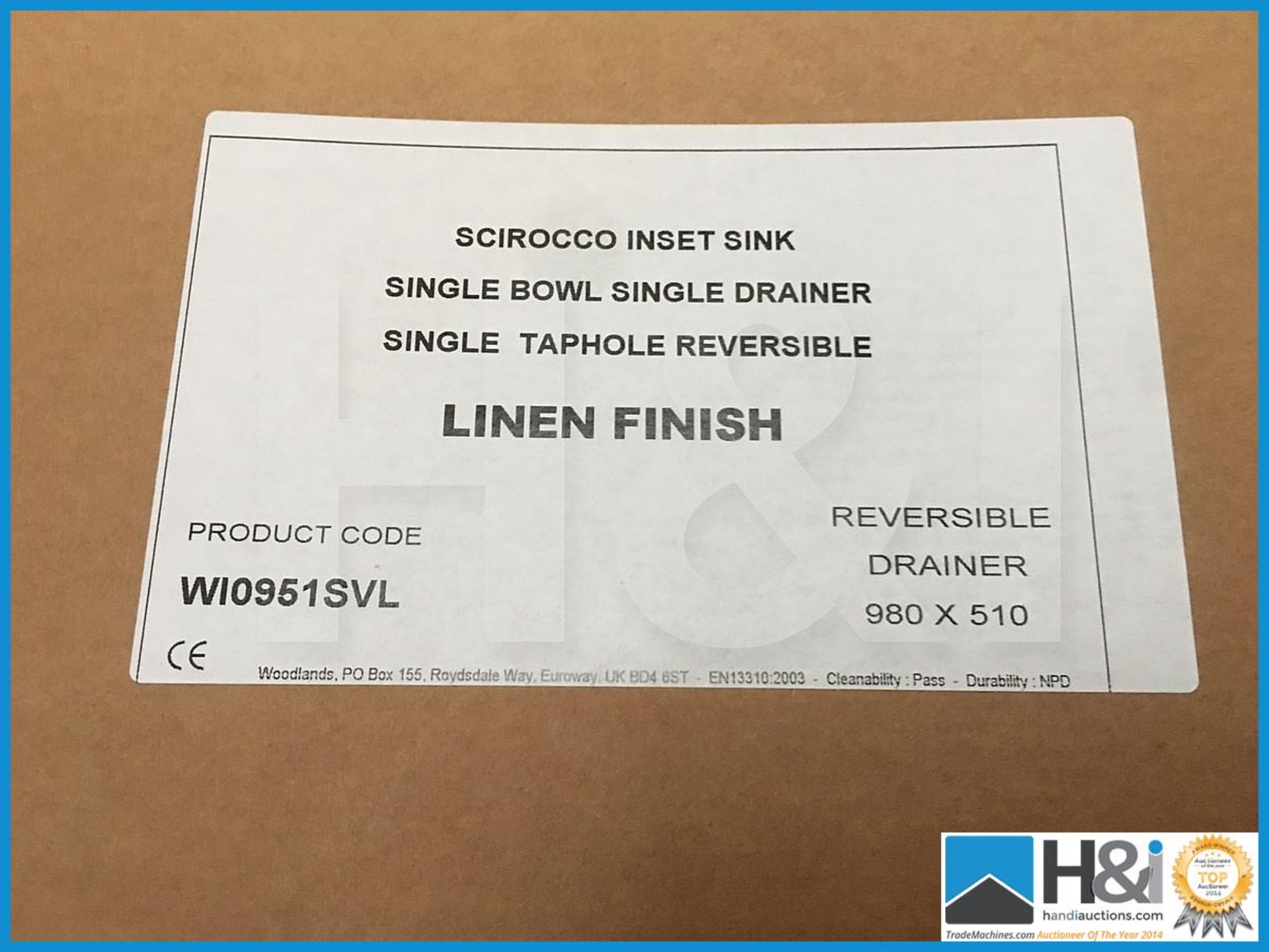 Designer Astracast linen finish stainless steel single bowl kitchen sink. 980x510. New and Boxed. - Image 2 of 3