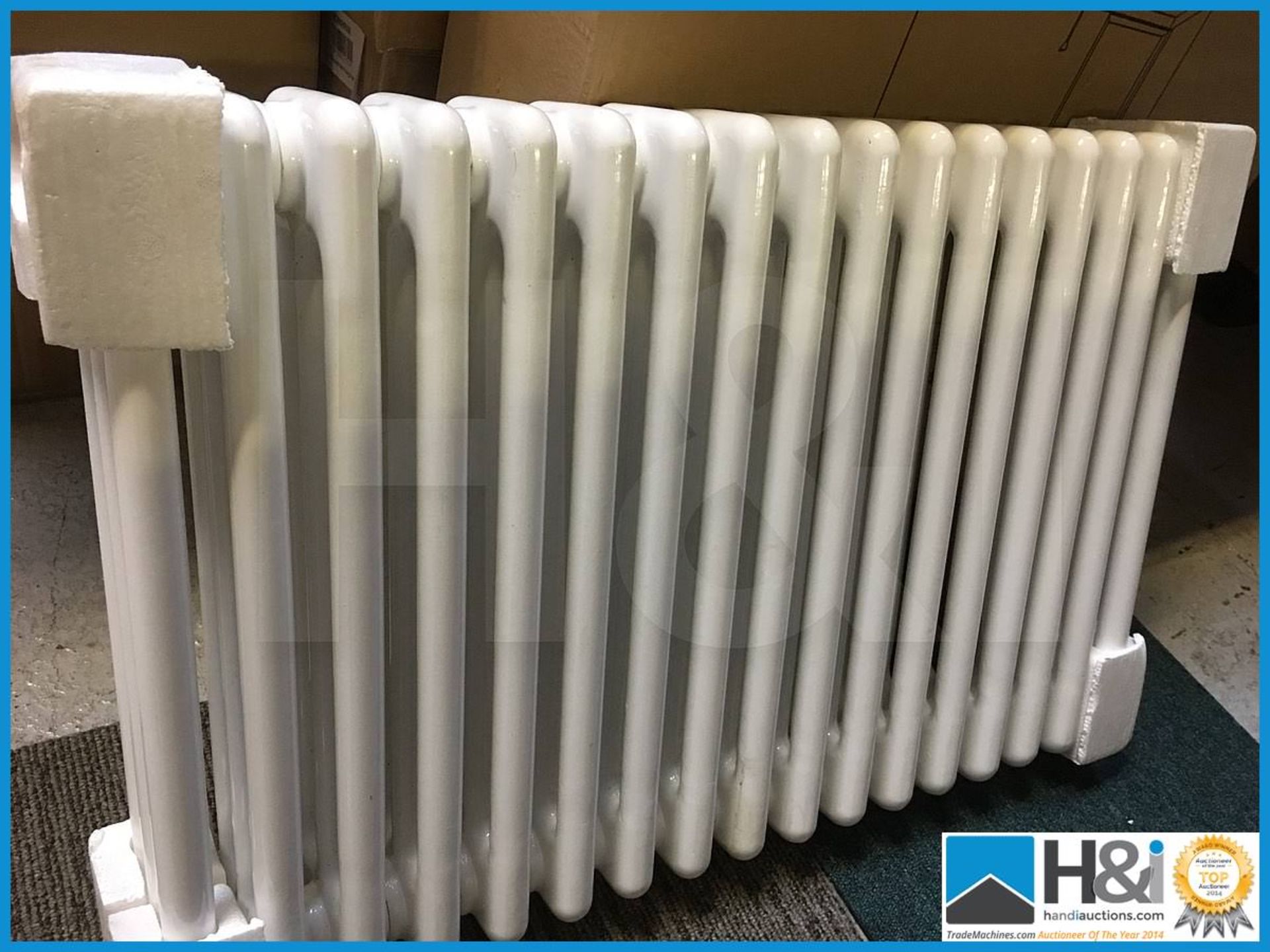 Stunning designer traditional style 3 column radiator in white finish. 500x700. Includes end caps