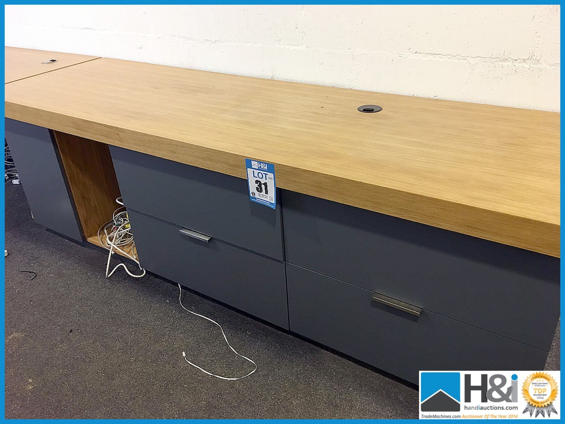 Very sturdy wooden desk assembly with drawers. Very nice construction. Overall 4.5m length. Can be - Image 2 of 3