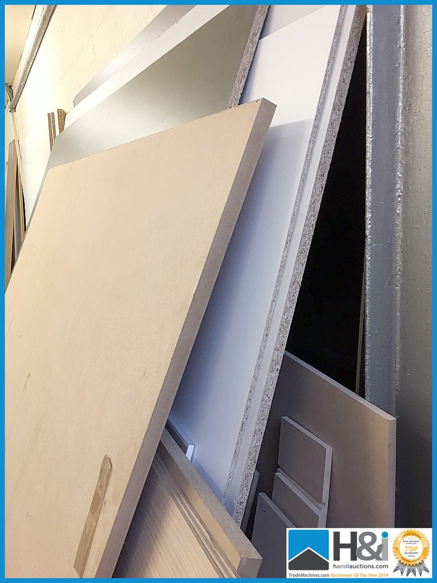 Excellent lot of large sheet materials to passage way including MDF, Corian, faced chipboard. Large, - Image 6 of 11