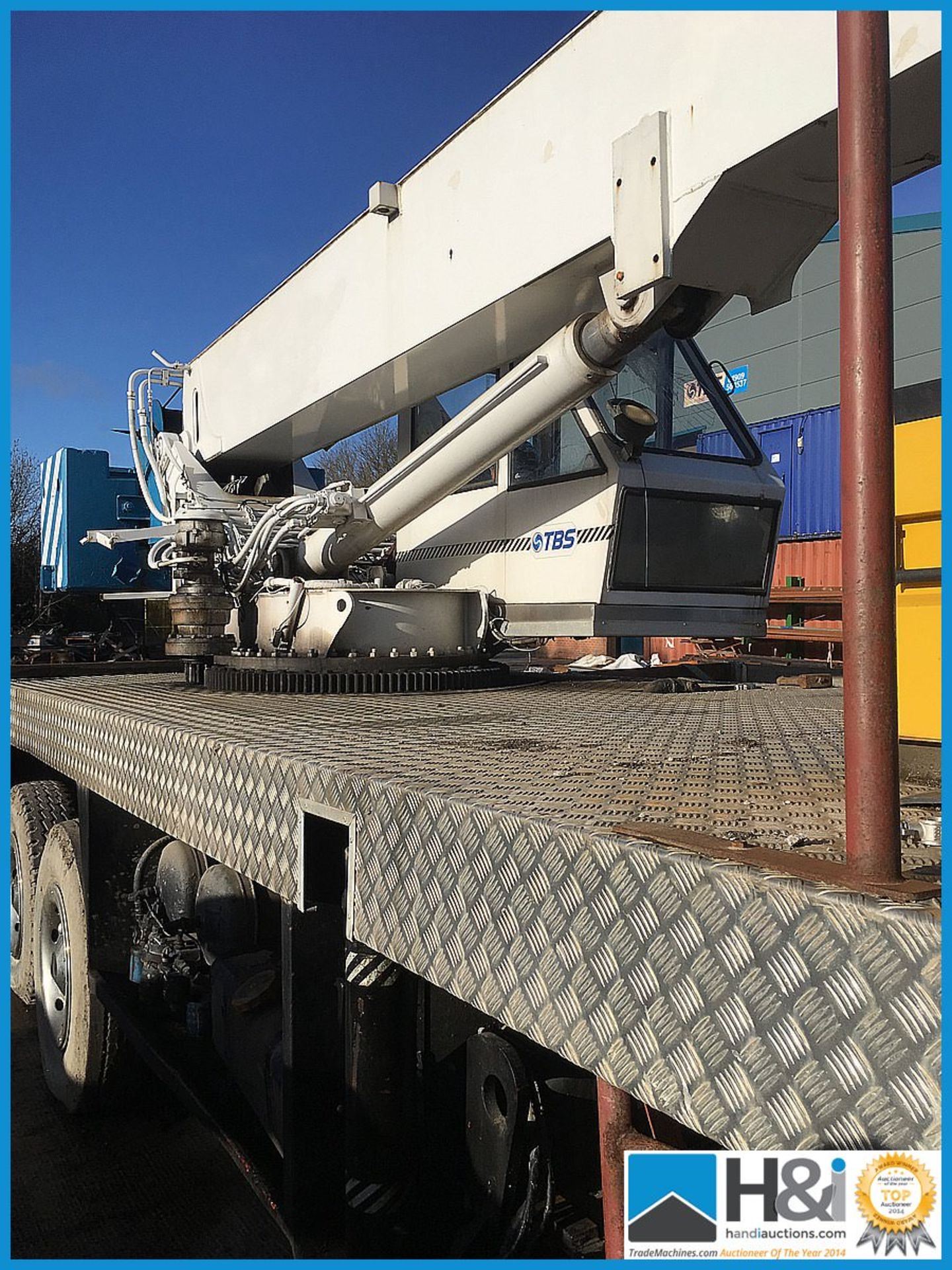 Volvo 25 Tonne mobile crane NO VAT ON THIS ITEM EXCEPT ON BUYERS PREMIUM working order and must - Image 13 of 13