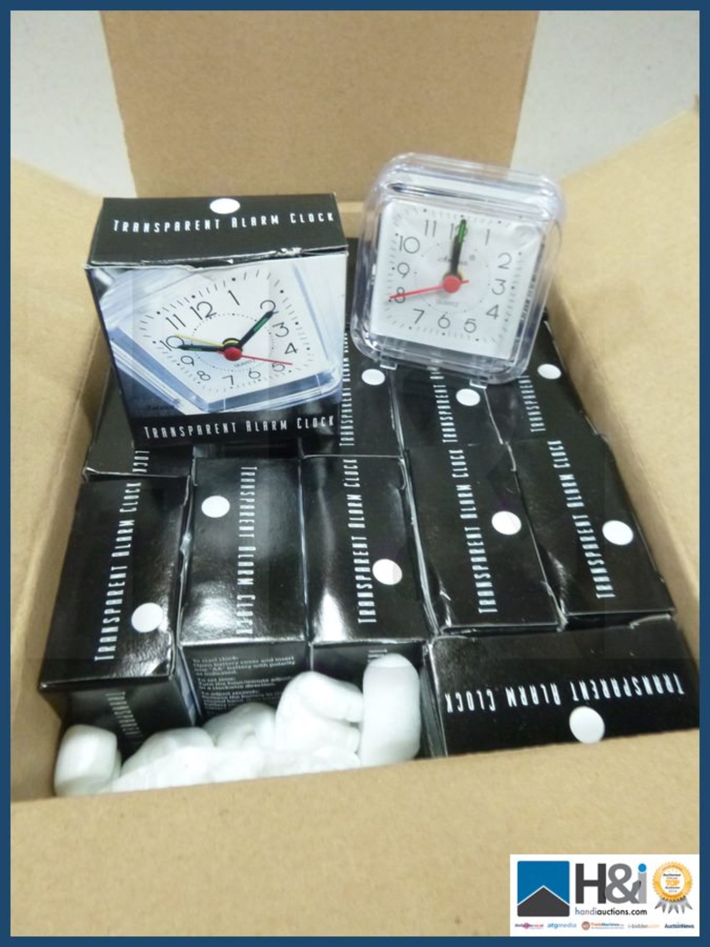 50 Quarts alarm clocks. NO VAT on item except on buyers premium. Shipping and combined shipping avai - Image 2 of 2