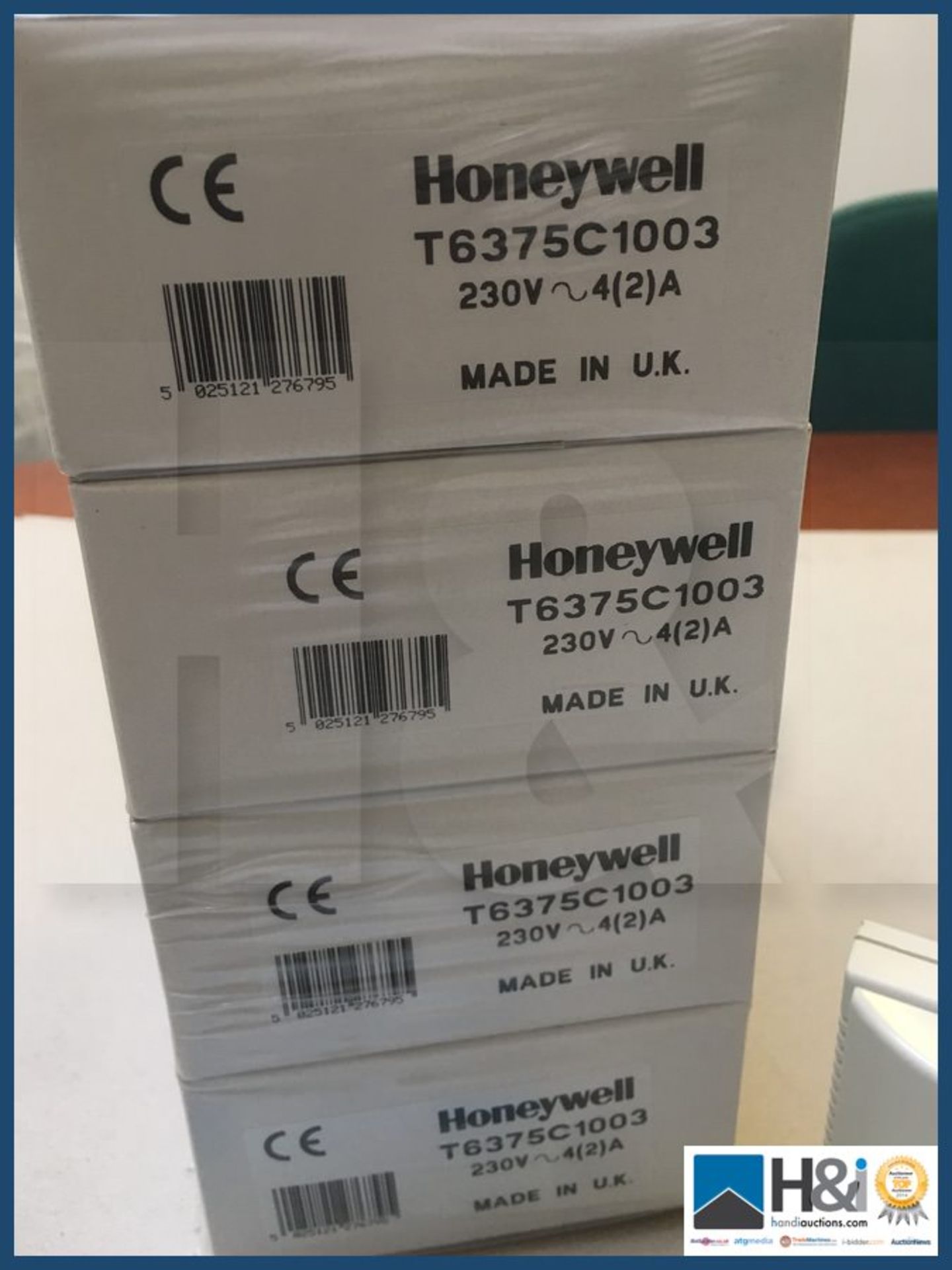 4 x New Honeywell T6375C10003 fan coil thermostat new in boxes RRP GBP 69 each. NO VAT on item excep - Image 2 of 4