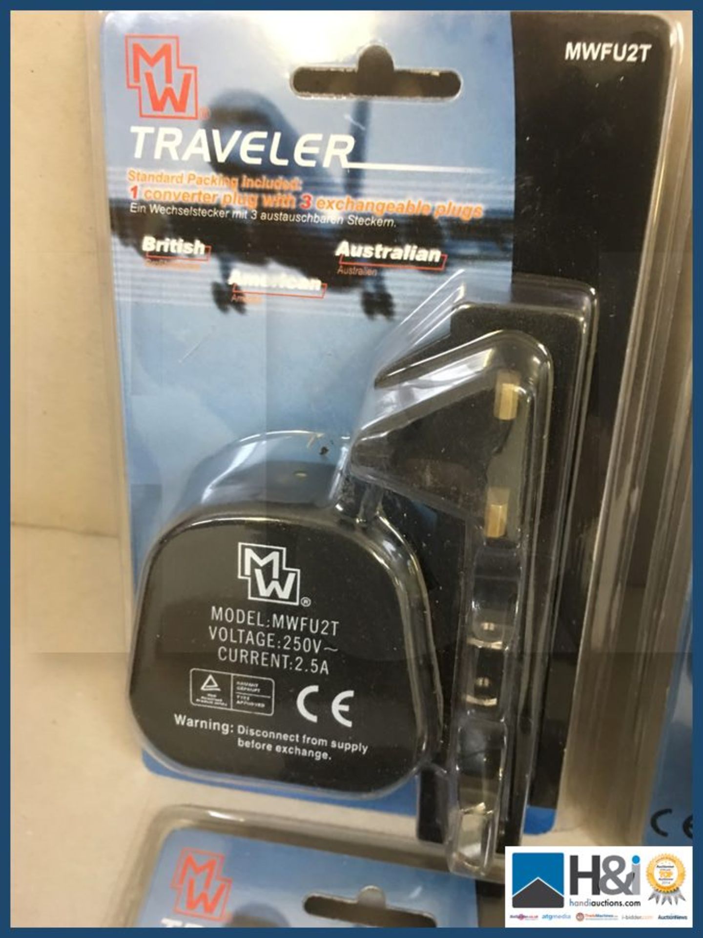 8 x New universal travel plug adaptors in retail packaging. NO VAT on item except on buyers premium. - Image 2 of 3