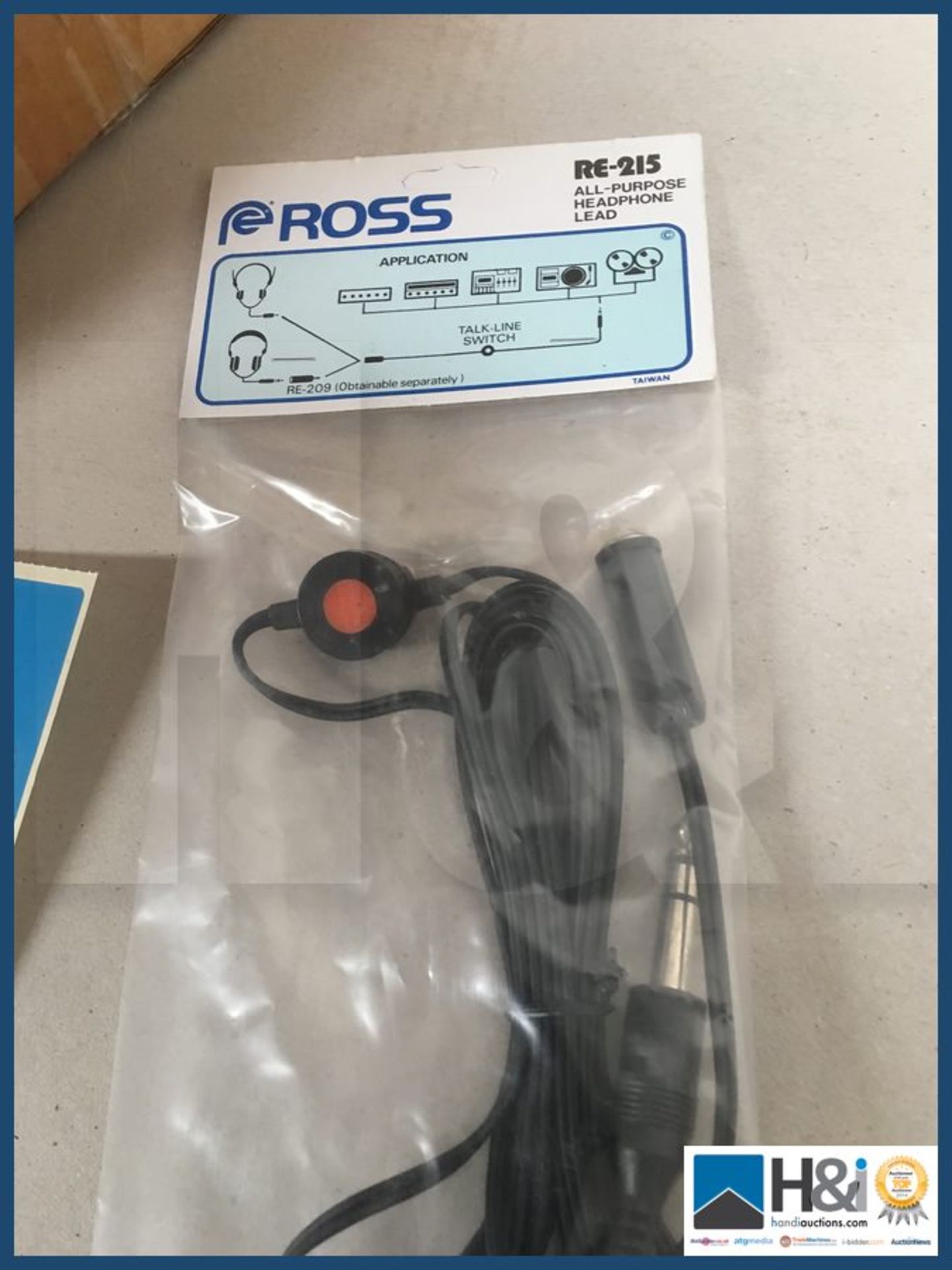 50 x Brand new Ross all purpose headphone leads. NO VAT on item except on buyers premium. Shipping a - Image 2 of 3