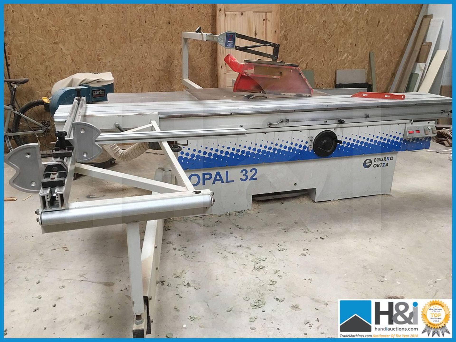 Egurko Ortza 3200mm panel saw with scribe, electric braking, digital and powered rise and fall, - Image 2 of 10