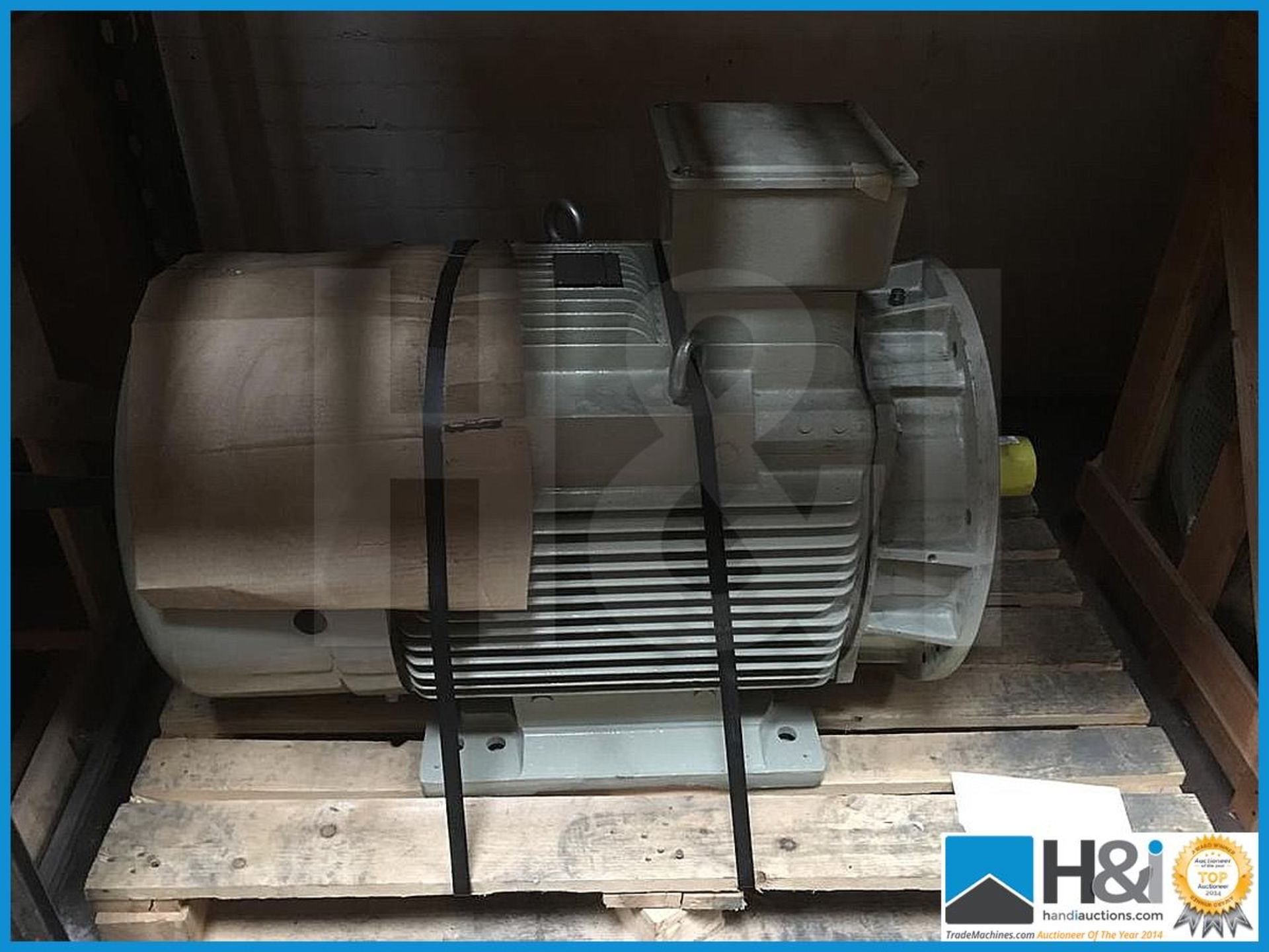 Brand new, unused, Teco electric motor. Aluminium casing, 6 pole-0.18KW, Frame size: 71, 50HZ, 230/ - Image 4 of 12