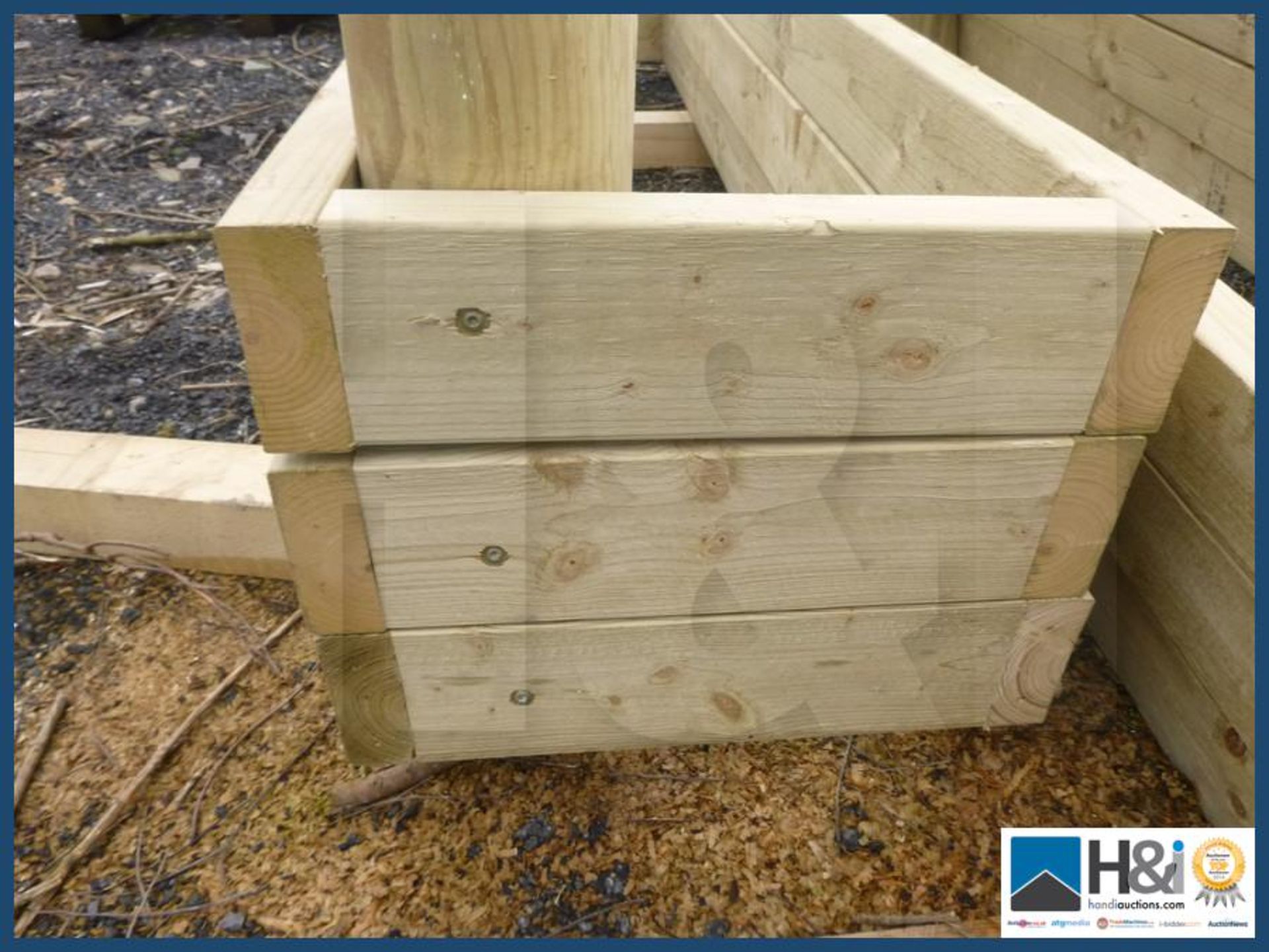 Large wooden planter 86" X 20" X 79" . NOTES: Please see the T&Cs & Important Info tab above for - Image 4 of 5