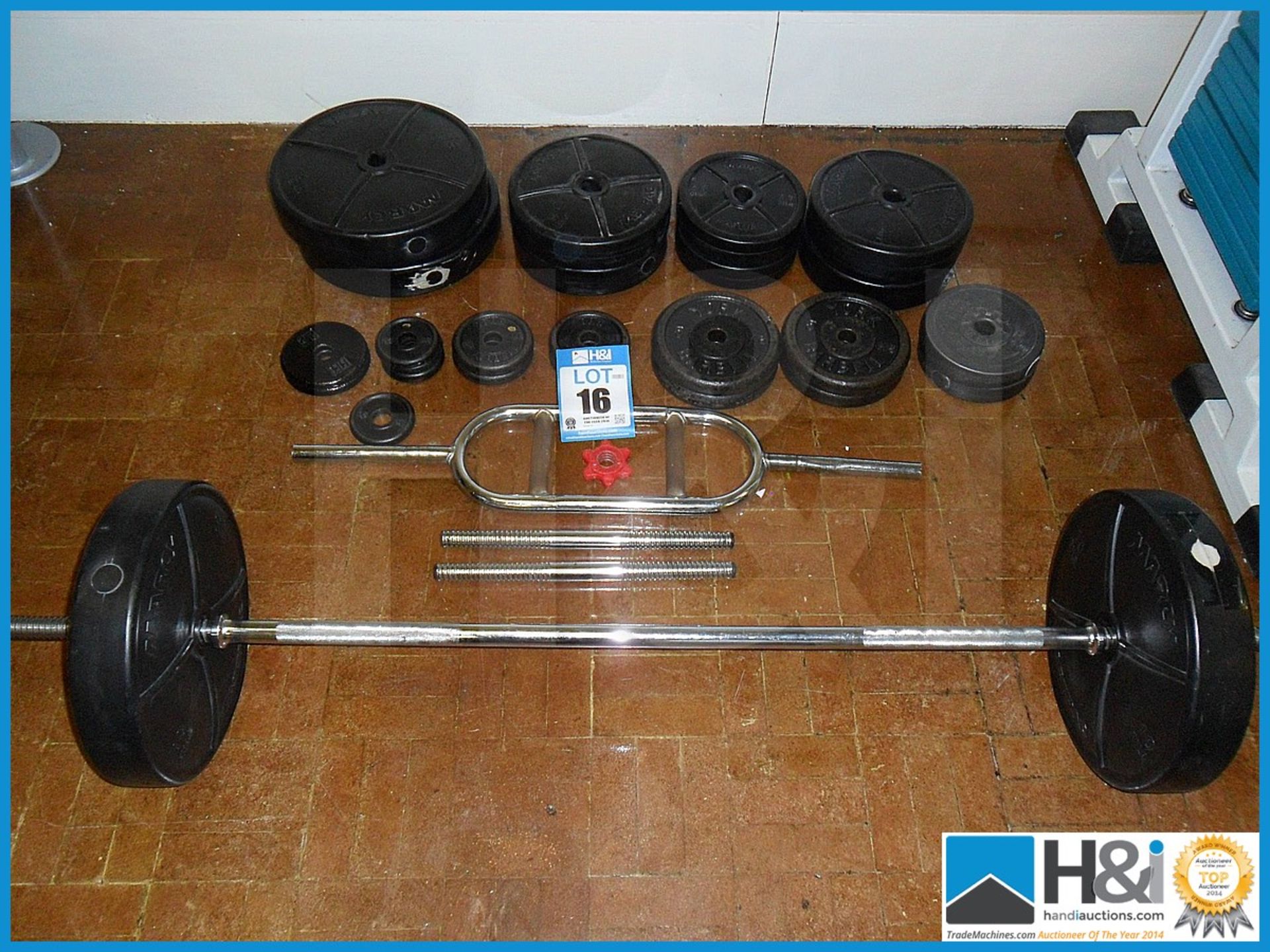 Set of lift weights, bars etc in excellent condition